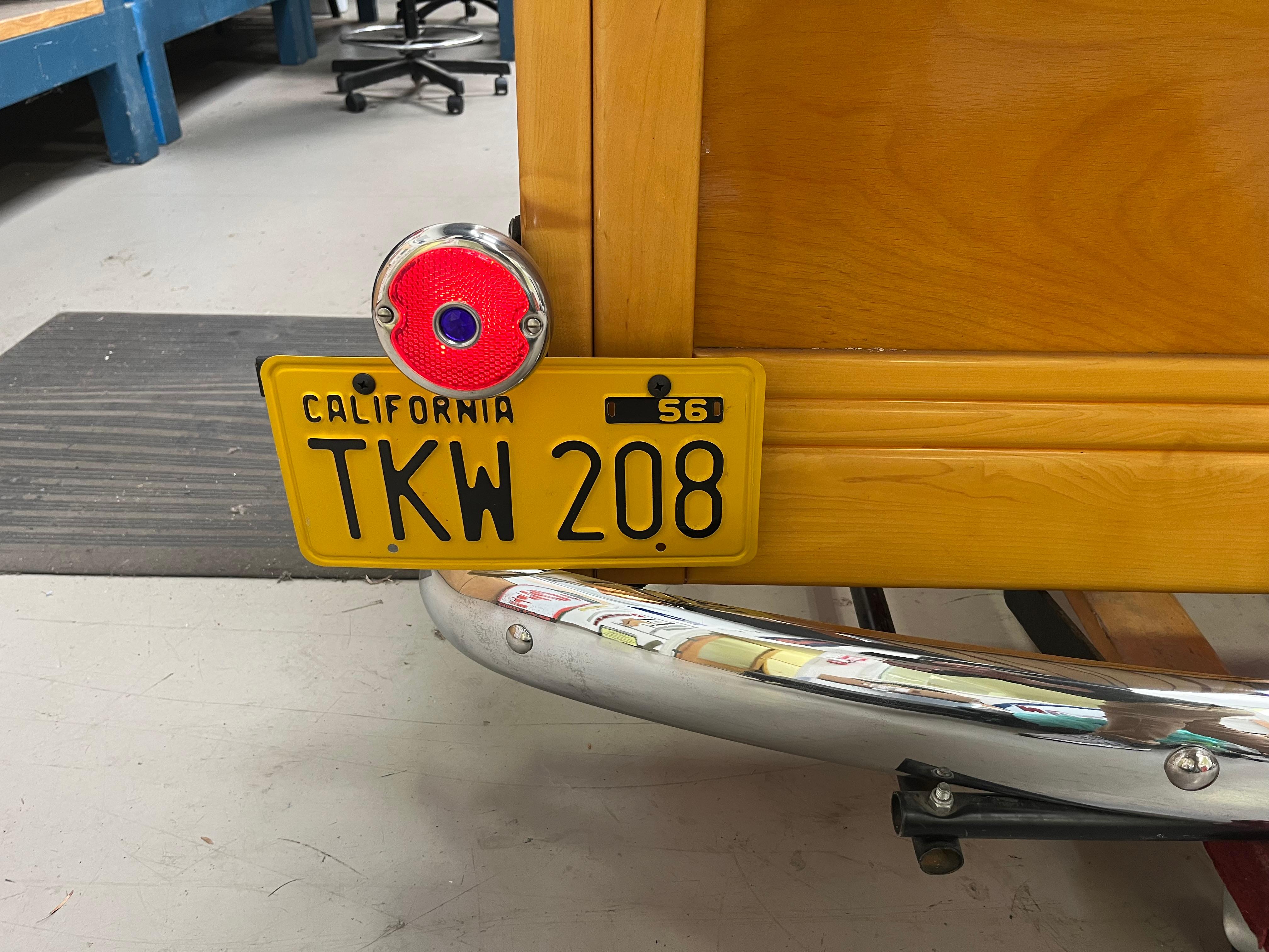 1940 Ford Woody Vintage Surfboard Tailgate Display For Sale 7