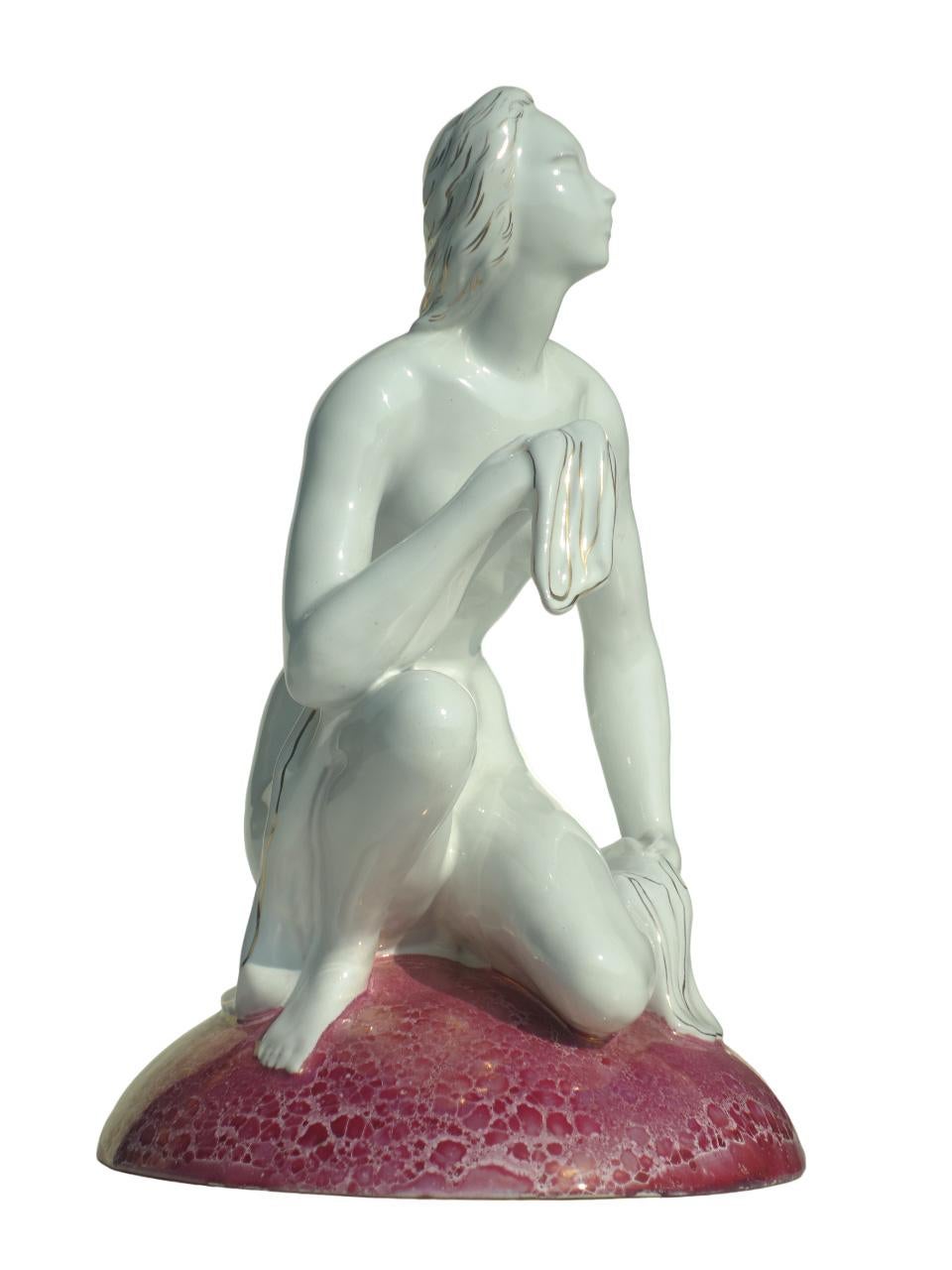 1940 Forlani Laveno Art Deco Italienische Keramik-Frauenfigur aus Keramik (Art déco) im Angebot