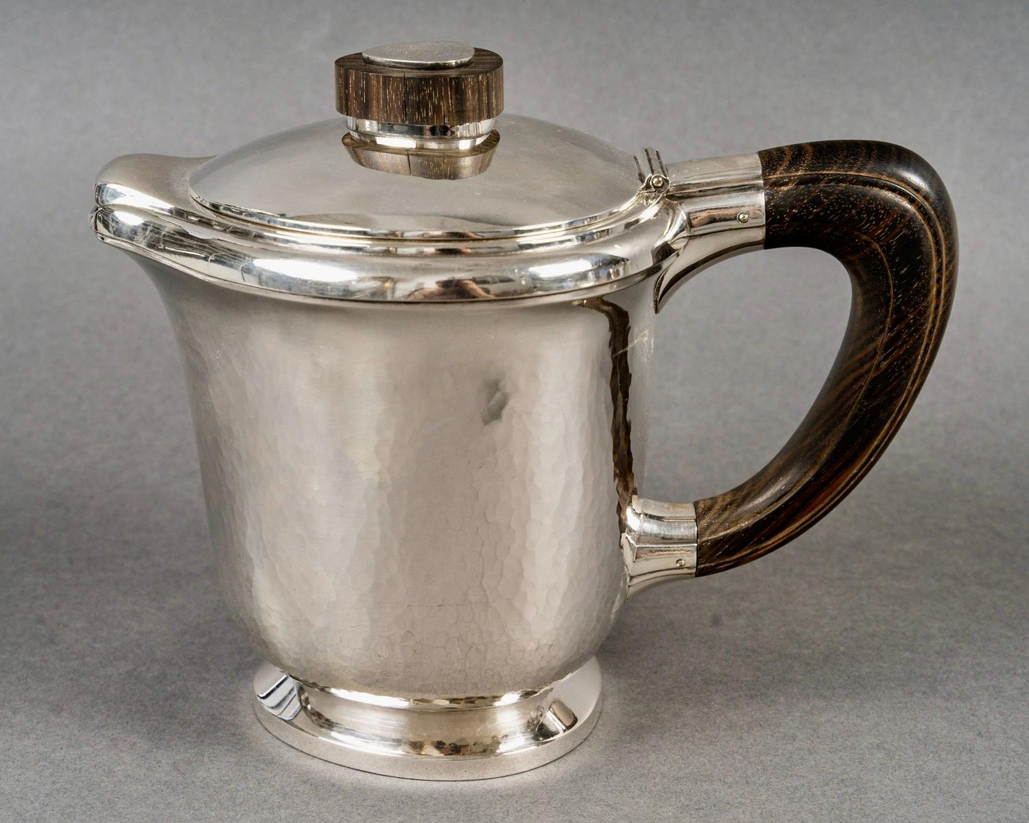 1940 Fouquet Lapar Art Deco Tee-Kaffee-Set Gehämmertes Sterling Silber Palisanderholz im Zustand „Gut“ im Angebot in Boulogne Billancourt, FR
