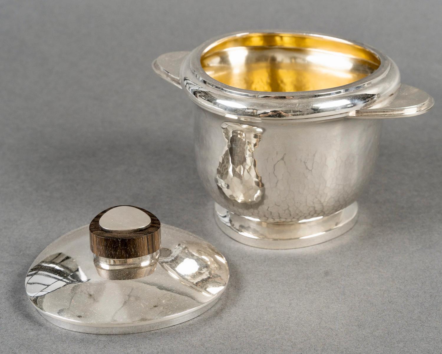 1940 Fouquet Lapar Art Deco Tee-Kaffee-Set Gehämmertes Sterling Silber Palisanderholz im Angebot 1