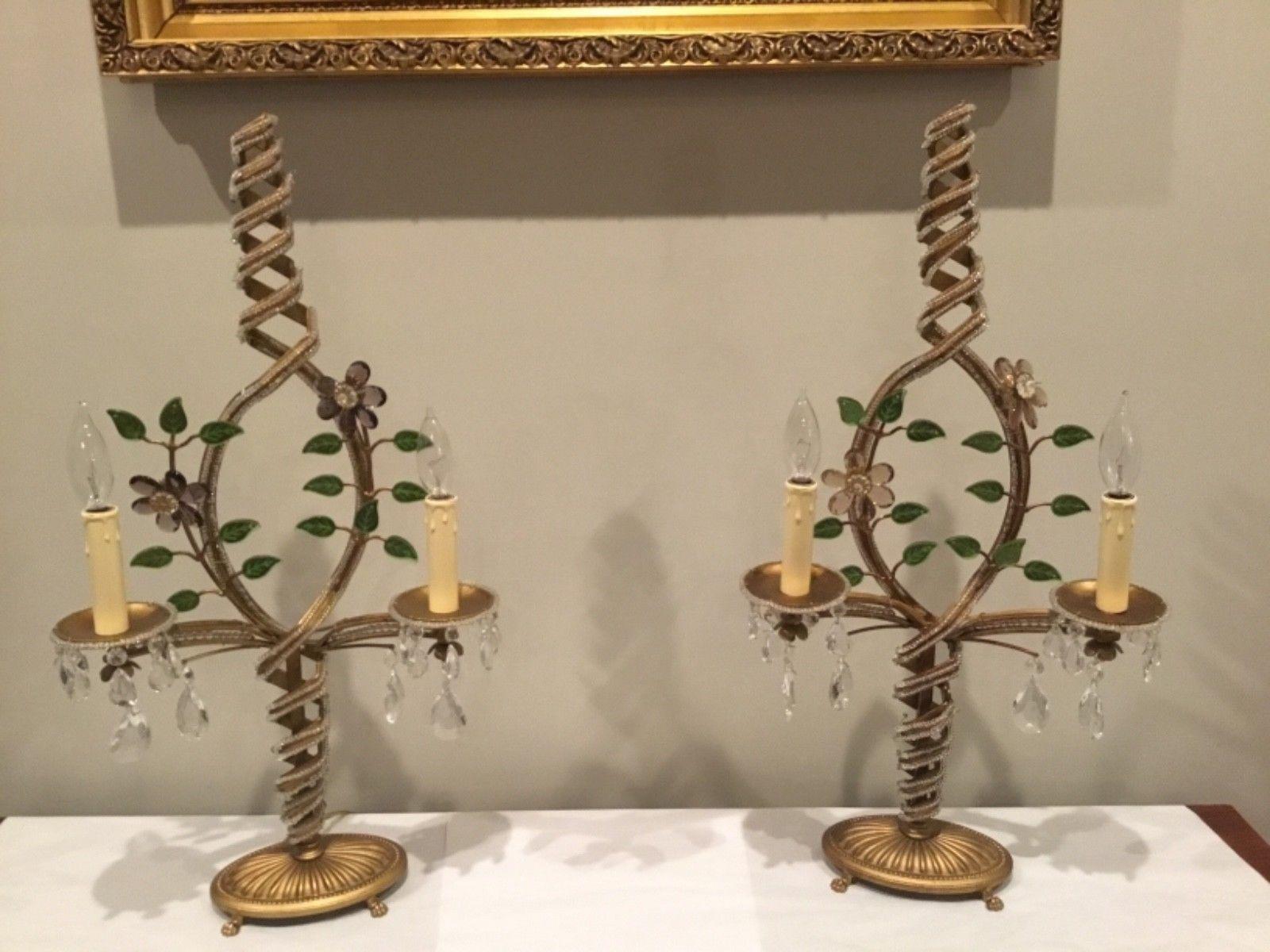 Métal Lampes de table florales en métal doré et cristal Hollywood Regency attribuées à Bagues, 1940  en vente