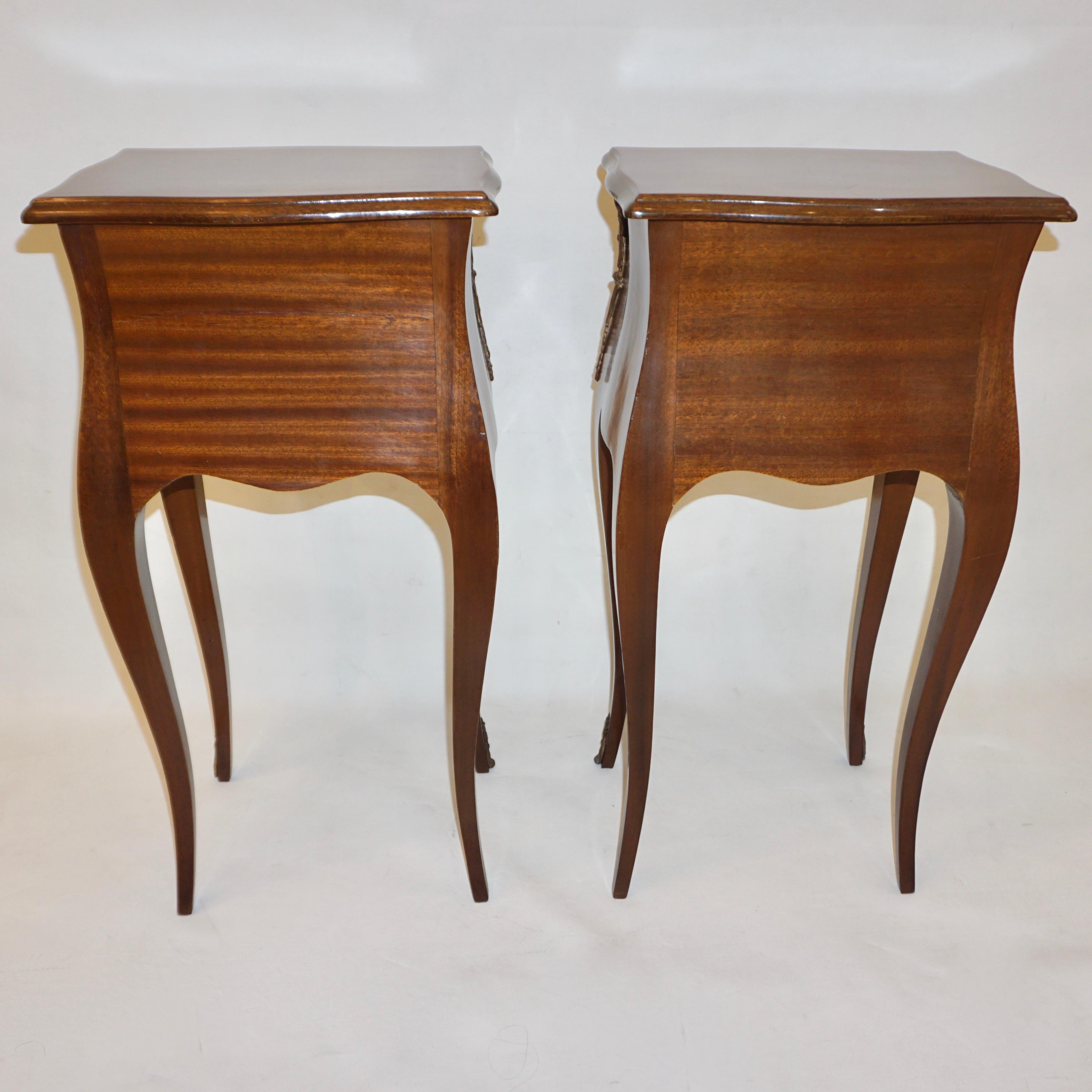 Bronze 1940 French Louis XV Revival Pair of Inlaid Rosewood Walnut 2-Drawer Side Tables