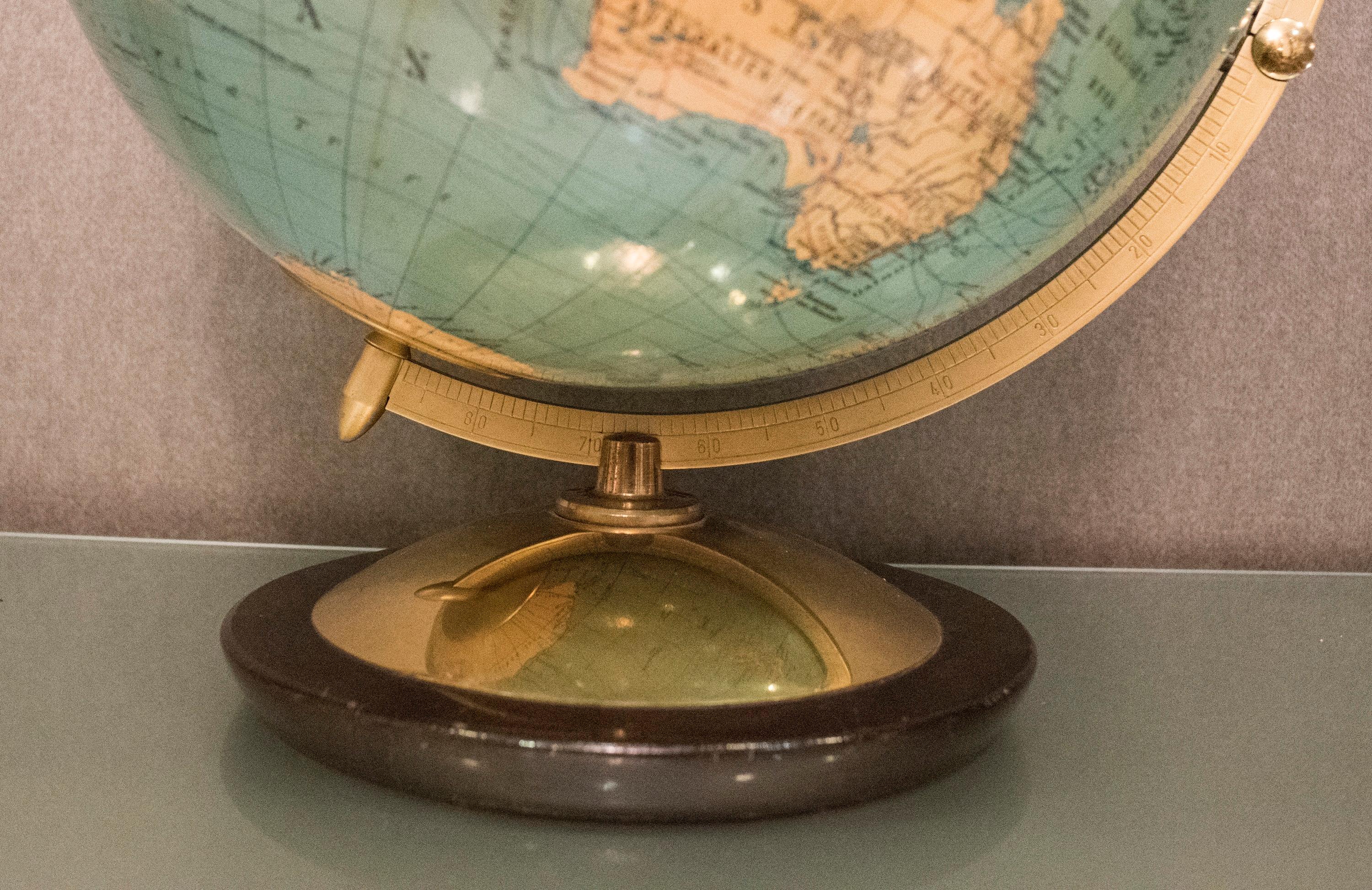 1940 Germany Columbus Verlag Earth Globe and Bar, Bauhaus, Berlin In Good Condition In Valladolid, ES