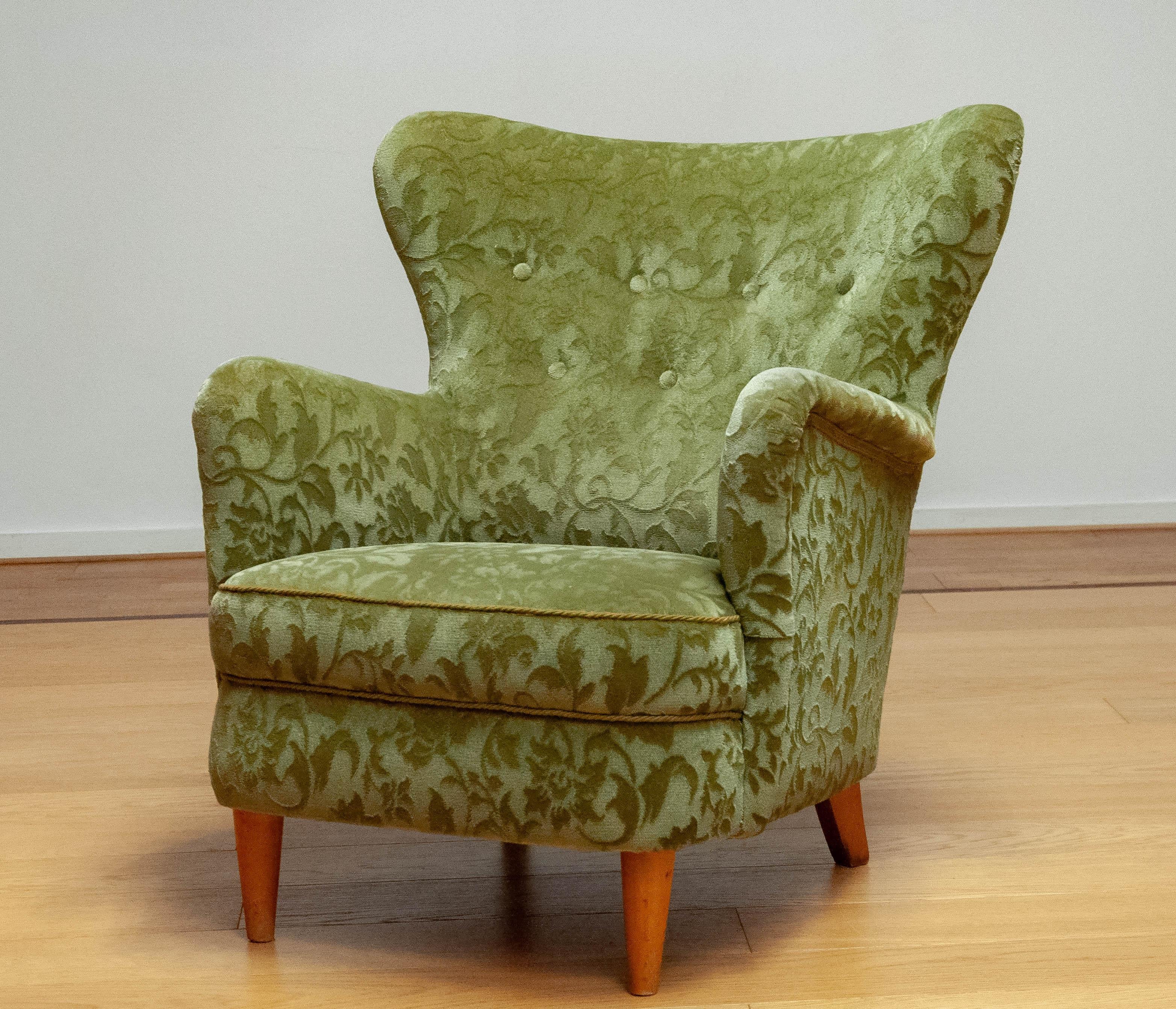 Mid-Century Modern 1940 Green Ton Sur Ton Velvet Wingback Club Chair By Ilmari Lappalainen For Asko For Sale
