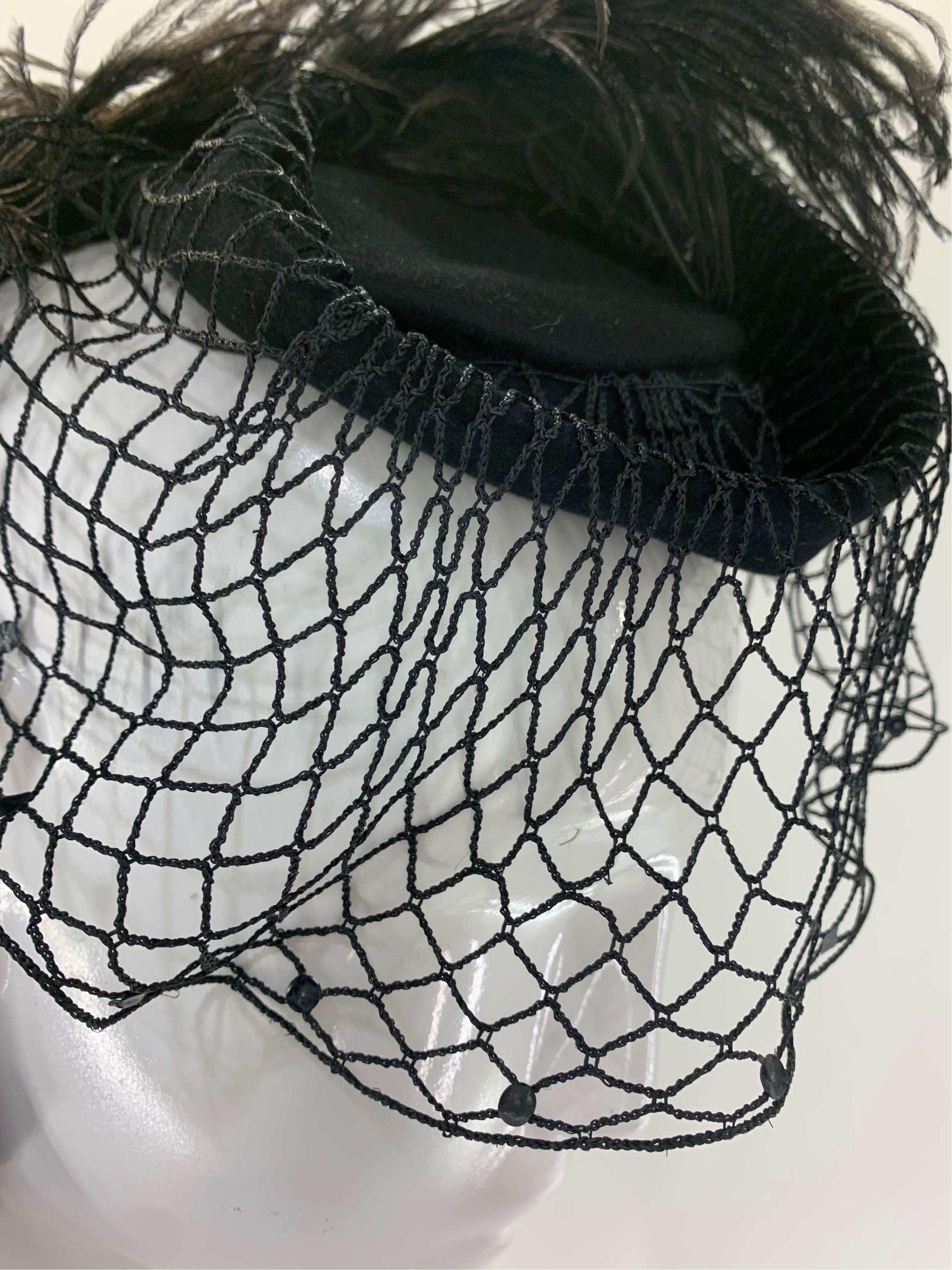 1940 Howard Hodge Black Ostrich Feather Tilt Riding-Style Hat w/ Crochet Veil In Excellent Condition For Sale In Gresham, OR
