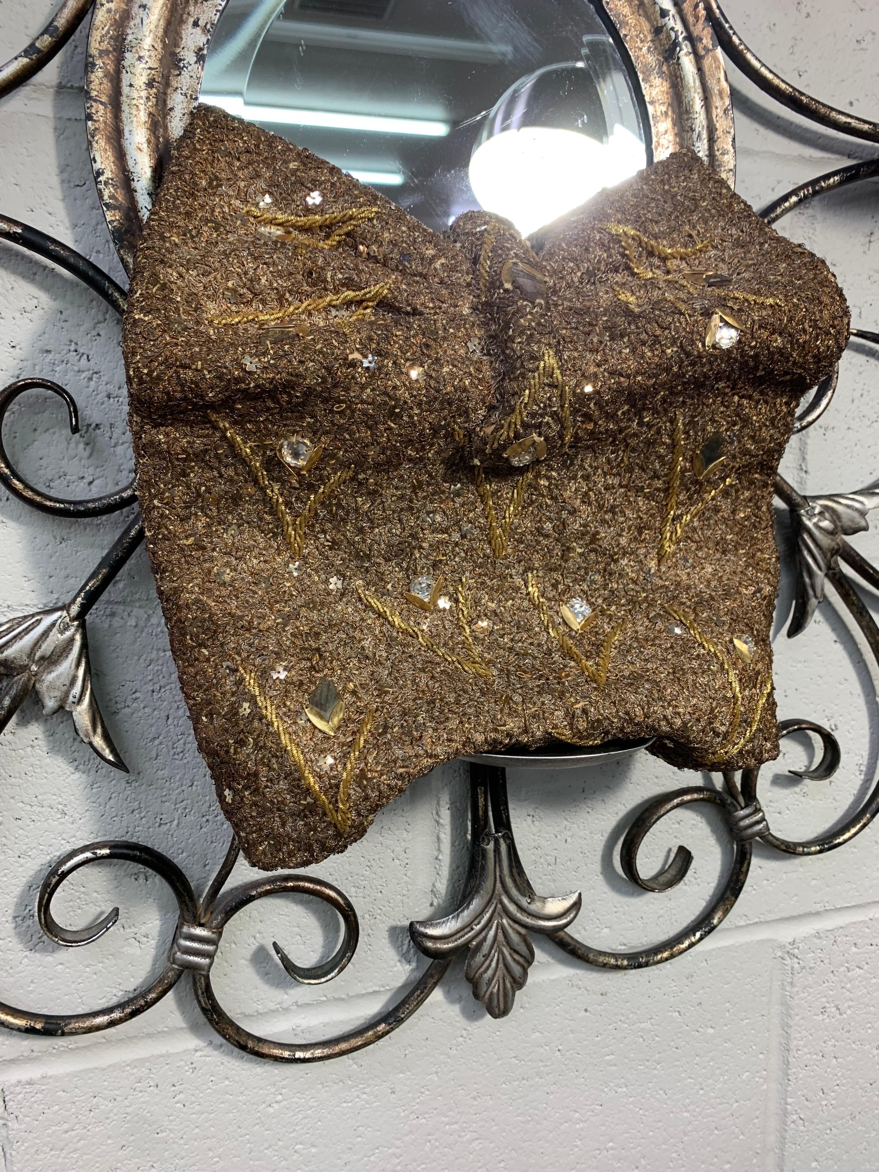 1940 Koret Butterfly Flap Boucle Gold Bullion Clutch w Gold Sequin Accents  In Excellent Condition For Sale In Gresham, OR