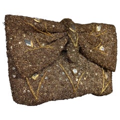1940 Koret Schmetterling Klappe Boucle Gold Bullion Clutch mit goldenen Pailletten Akzenten