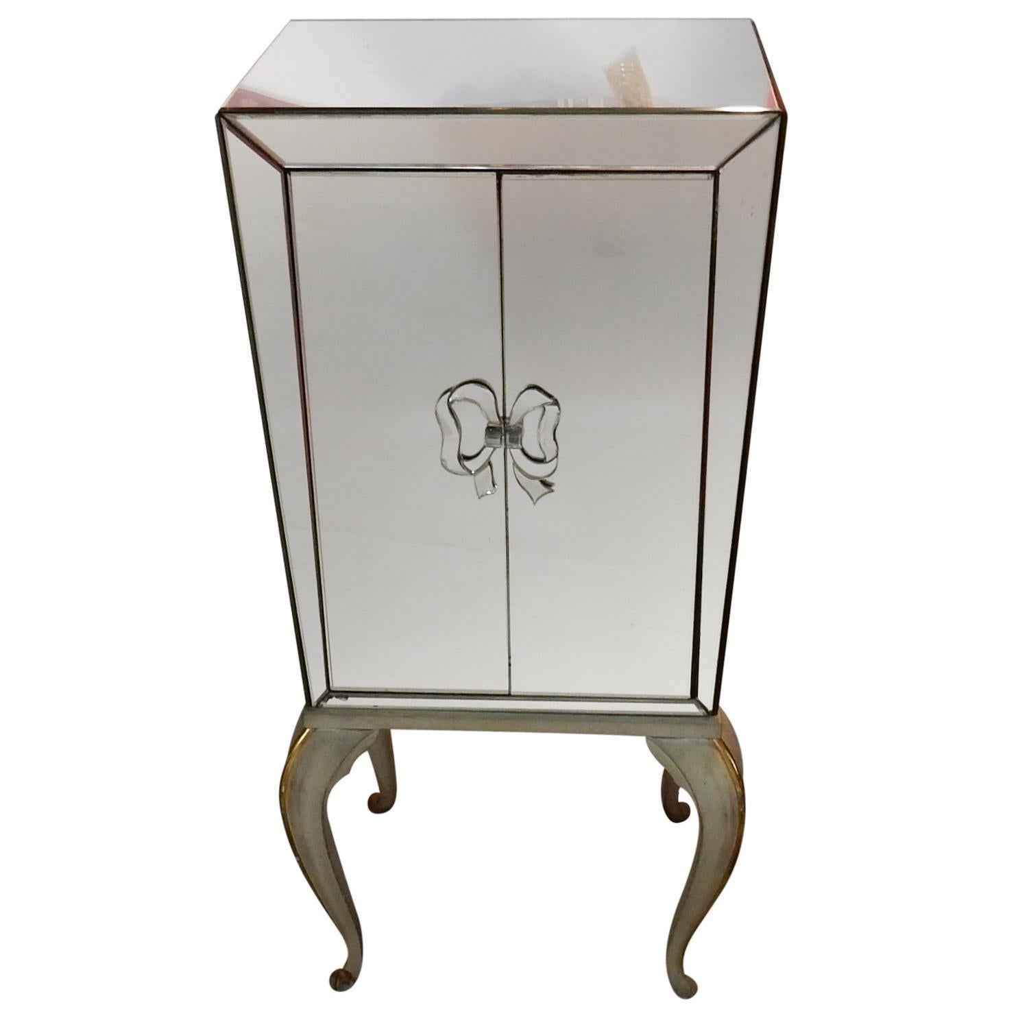 Armoire Art Déco Maison Jansen ornée de miroirs, 1940