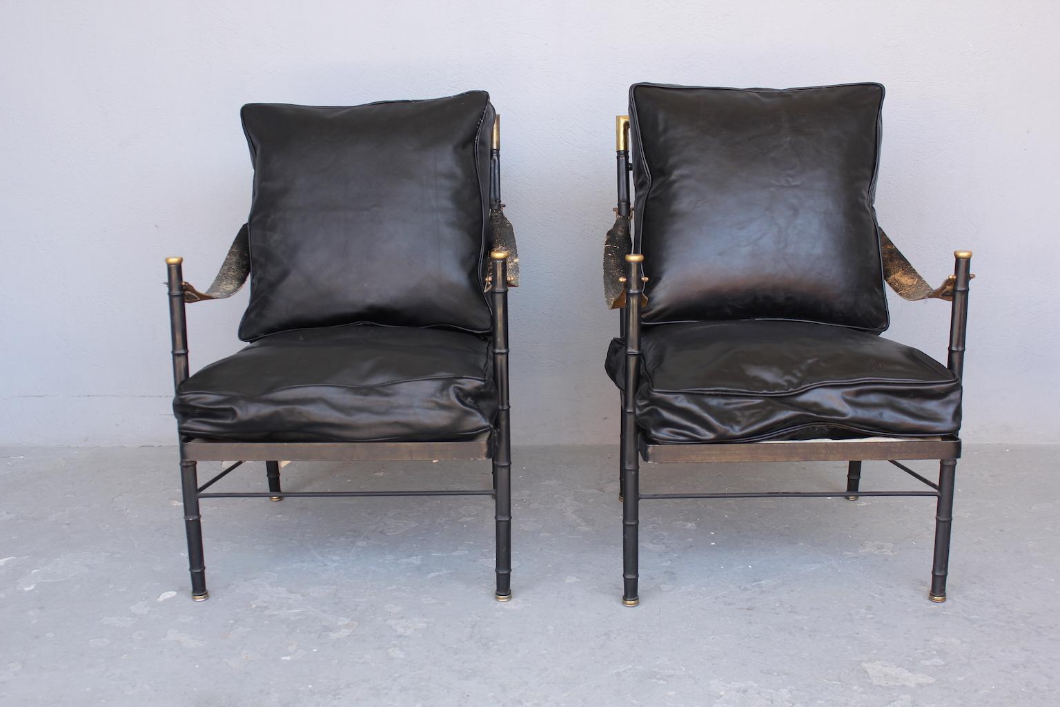 1940 pair of armchairs, Jacques Adnet or Gilbert Poillerat.
The leather cushions have been restored. Original armrests consistent with age and use, but we can restore them.
Dimensions: Height 80cm, depth 80cm, width 56.5 cm
Seat: Depth 50cm,