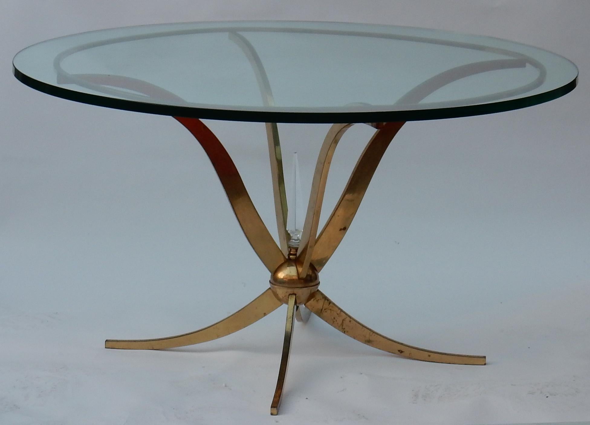 1940 Pedestal or Coffee Table in the Style of André Arbus in Polished Brass (Mitte des 20. Jahrhunderts)
