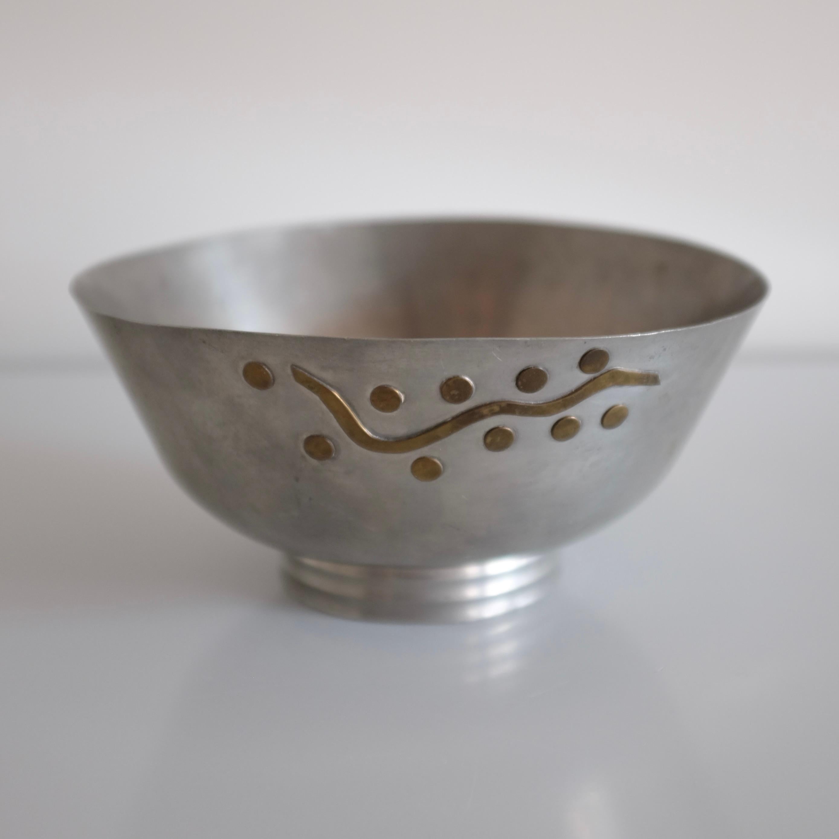 Swedish 1940 Pewter and Brass bowl by Mabos For Sale