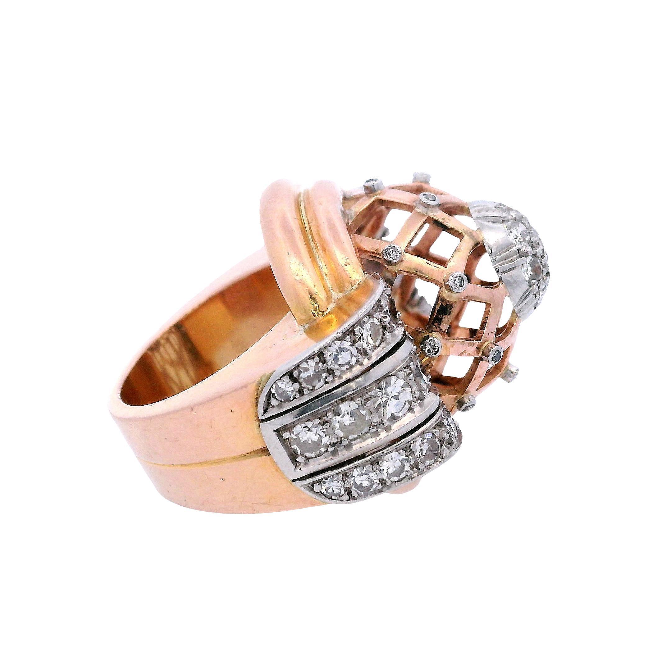 Anello retrò del 1940 in oro 18kt e platino con 1,40 carati in  Diamanti in vendita 1