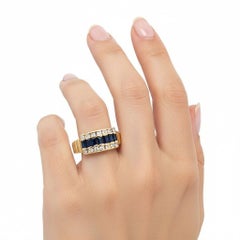 1940 Retro 18kt yellow Gold fluted Ring with Sapphires & Diamonds