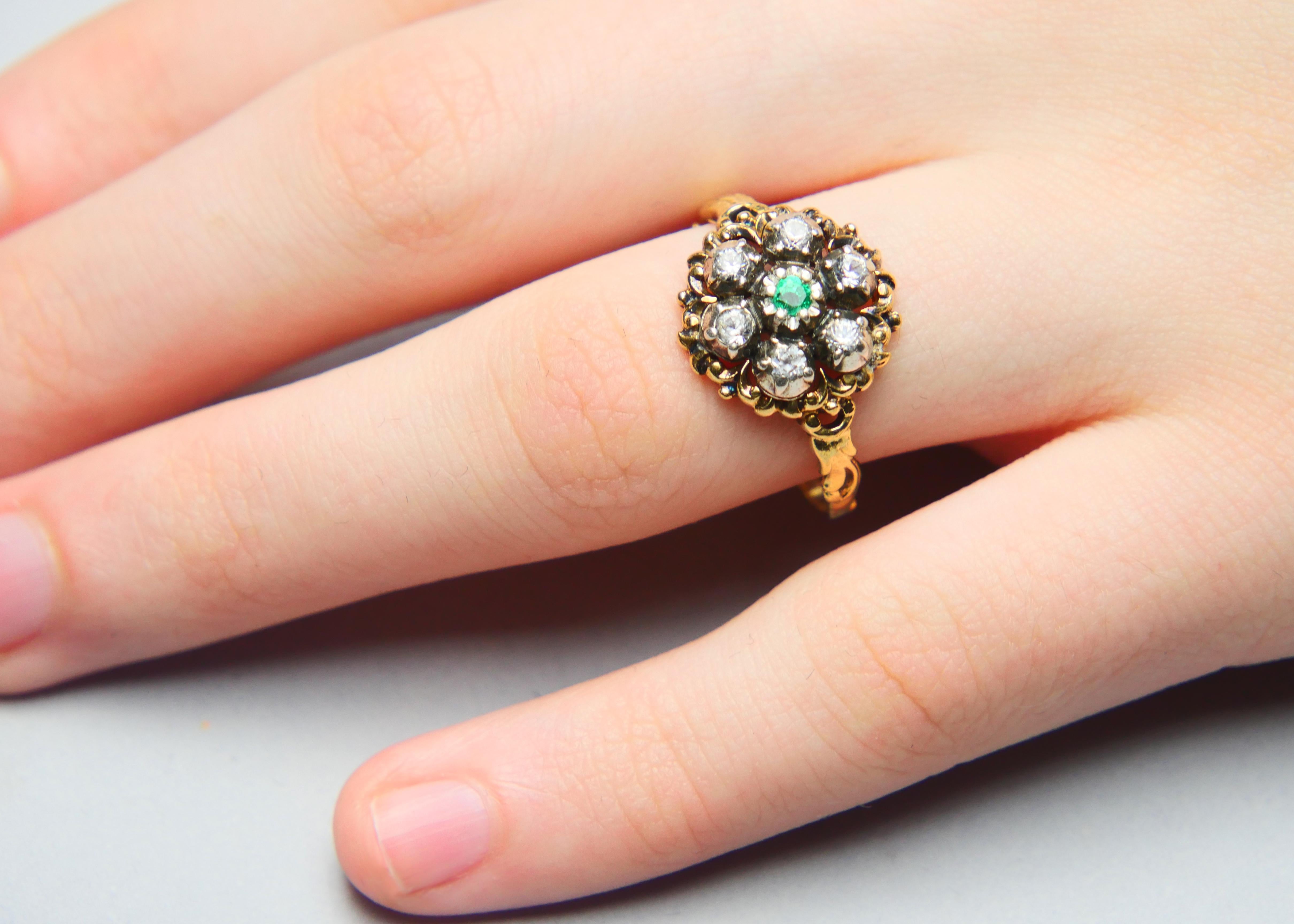 1940 Ring natural Emerald W.Sapphire solid 18K Gold Ø US10/ 4 gr For Sale 2