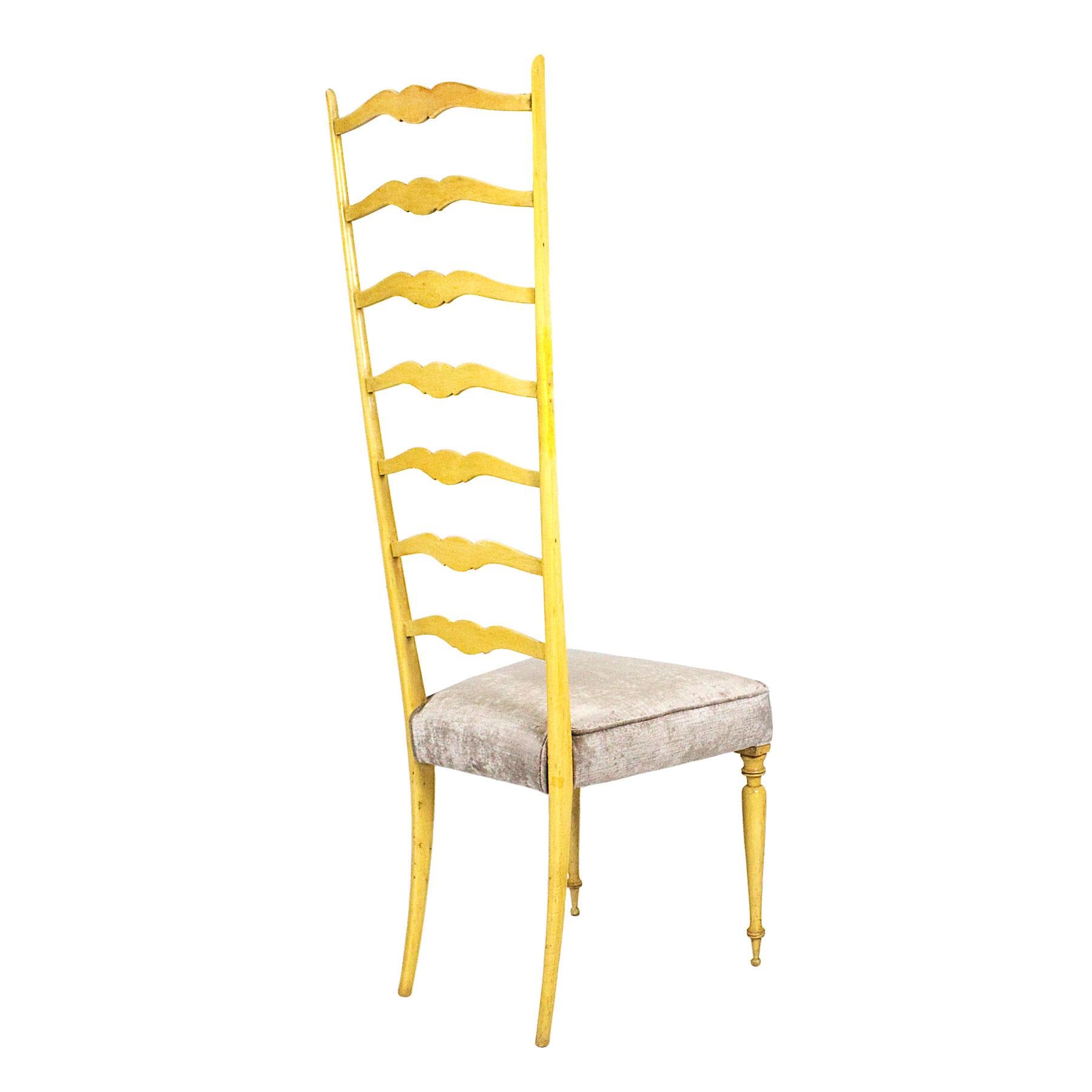 Moderne Chiavarine-Stühle aus der Mitte des Jahrhunderts, Ahornholz, taupefarbener Samt – Italien, Paar im Zustand „Gut“ im Angebot in Girona, Girona