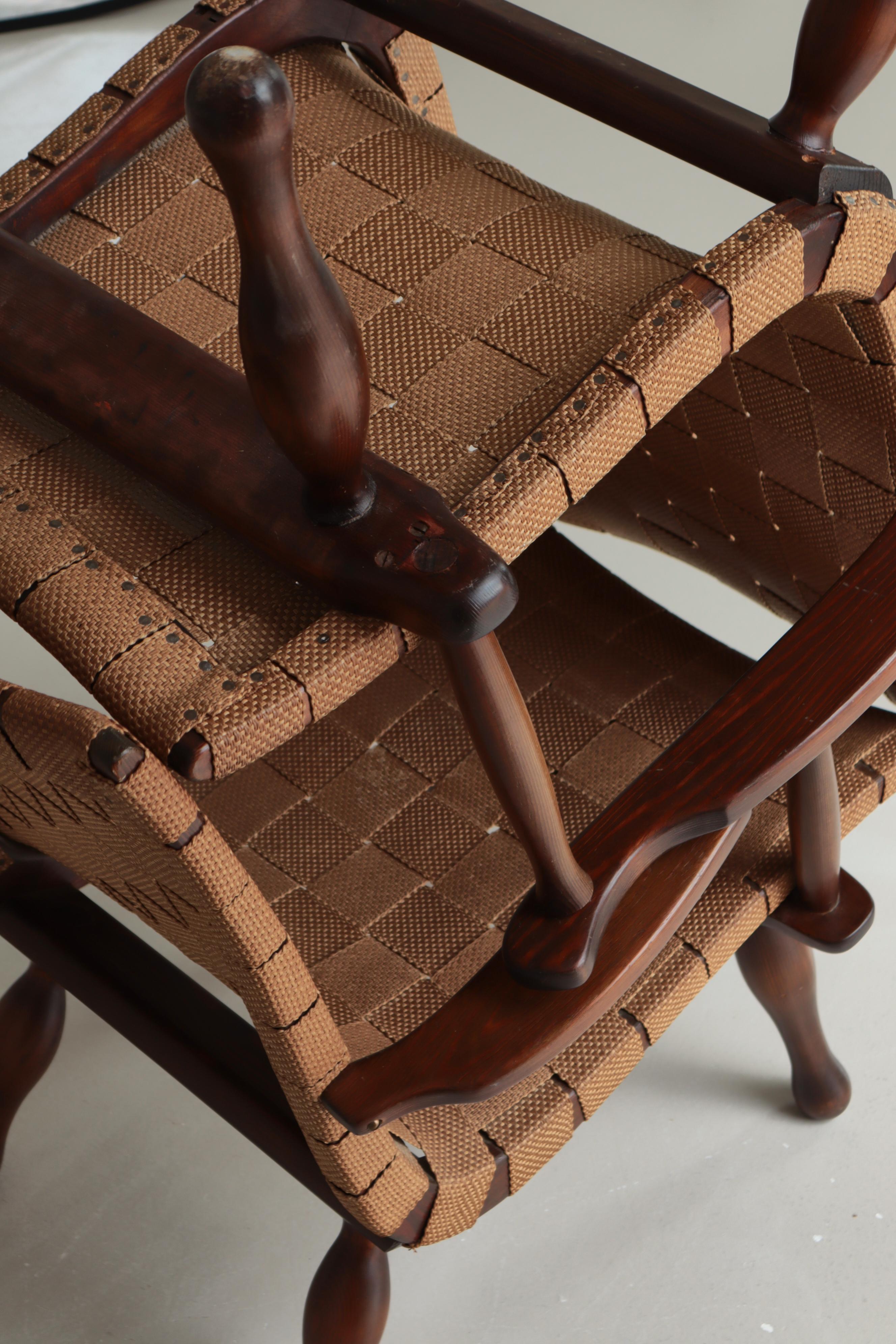 Juego de 1940 de sillas de salón de madera de pino y silla de montar de un ebanista sueco en venta 7