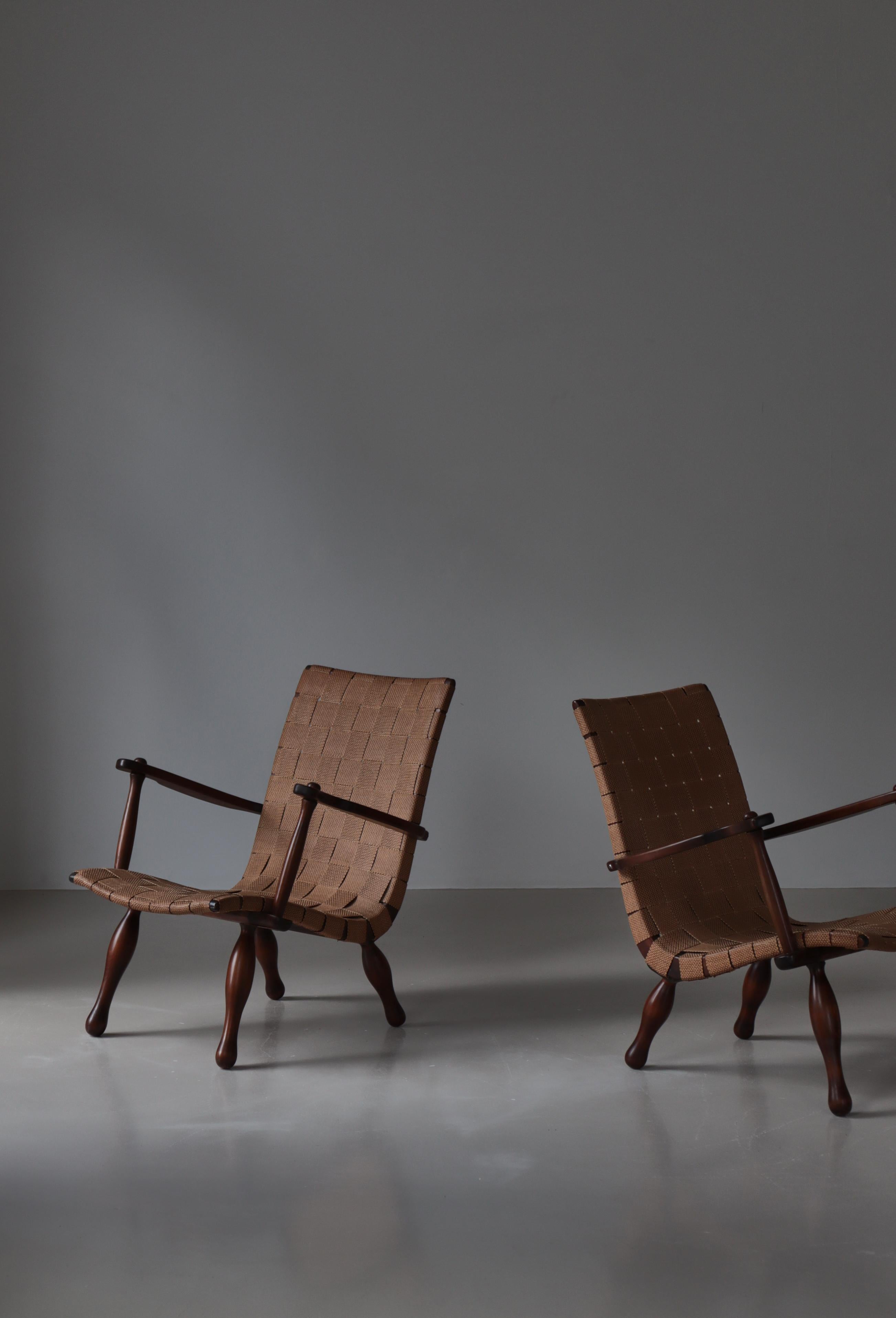Juego de 1940 de sillas de salón de madera de pino y silla de montar de un ebanista sueco en venta 8