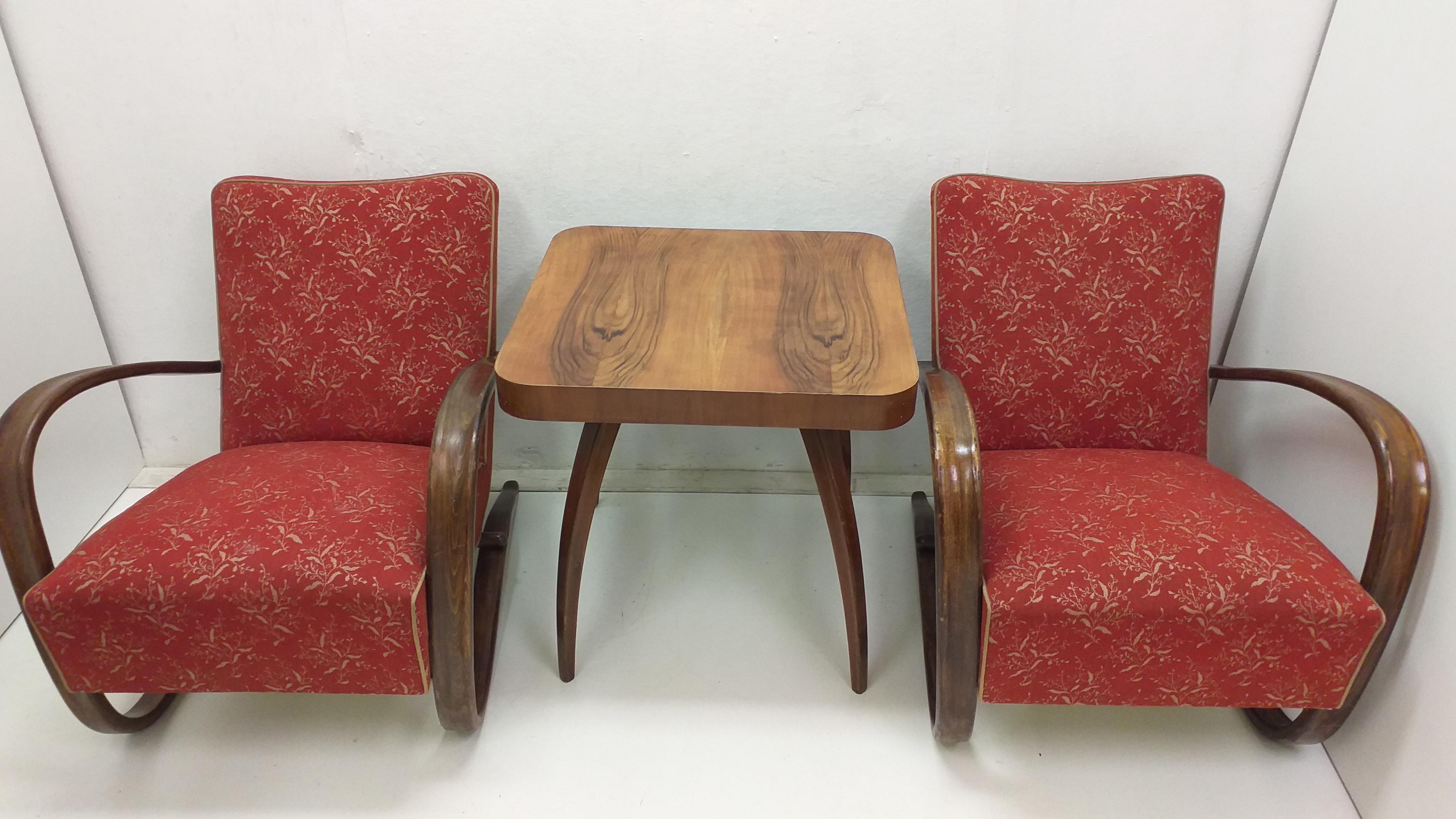 1940 Set of two Halabala Armchairs H 269 + Spider table For Sale 1