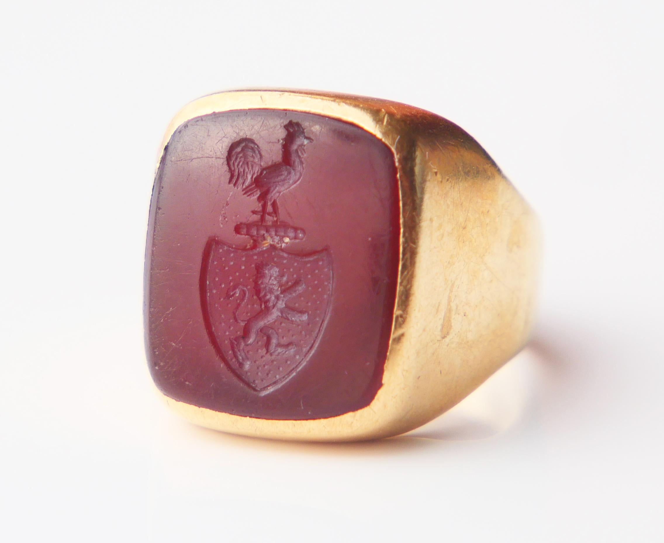 1940 Signet Ring Leopard Intaglio Red Onyx solid 18K Gold ØUS4.5 / 7.2gr For Sale 8
