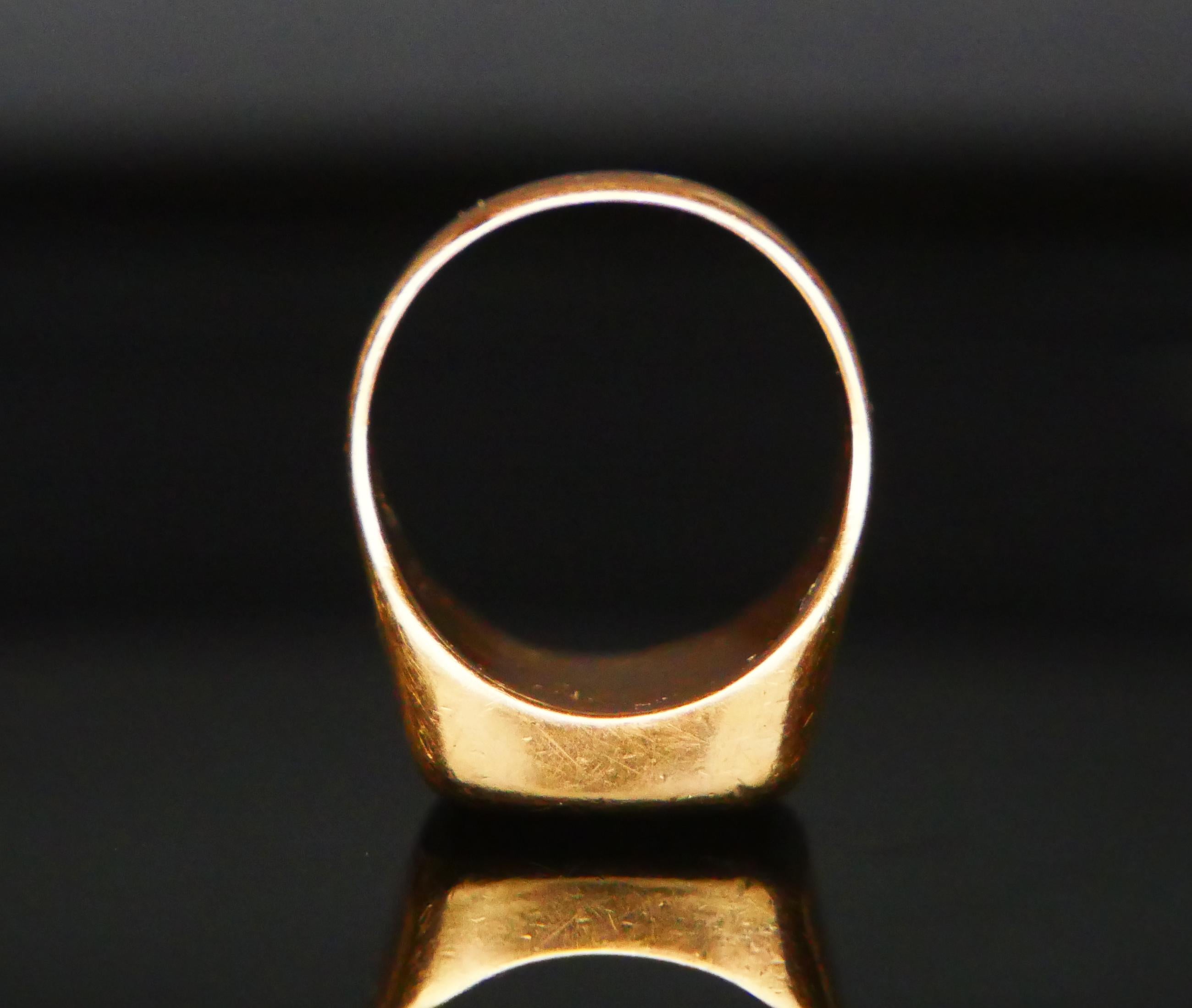 1940 Signet Ring Leopard Intaglio Red Onyx solid 18K Gold ØUS4.5 / 7.2gr For Sale 1