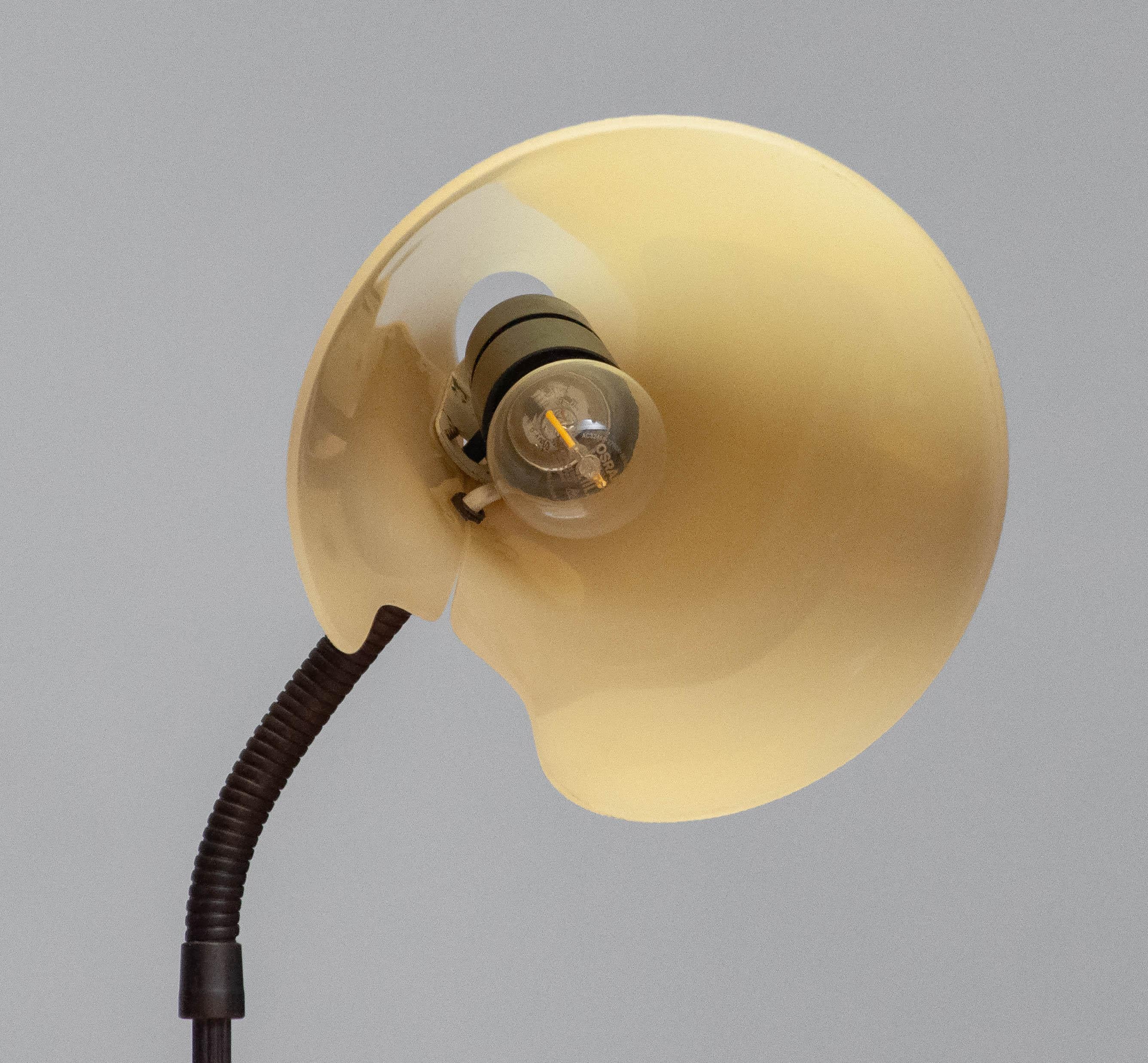 1940 SlimFloor Lamp By Nordisk Solar, Danemark en vente 2