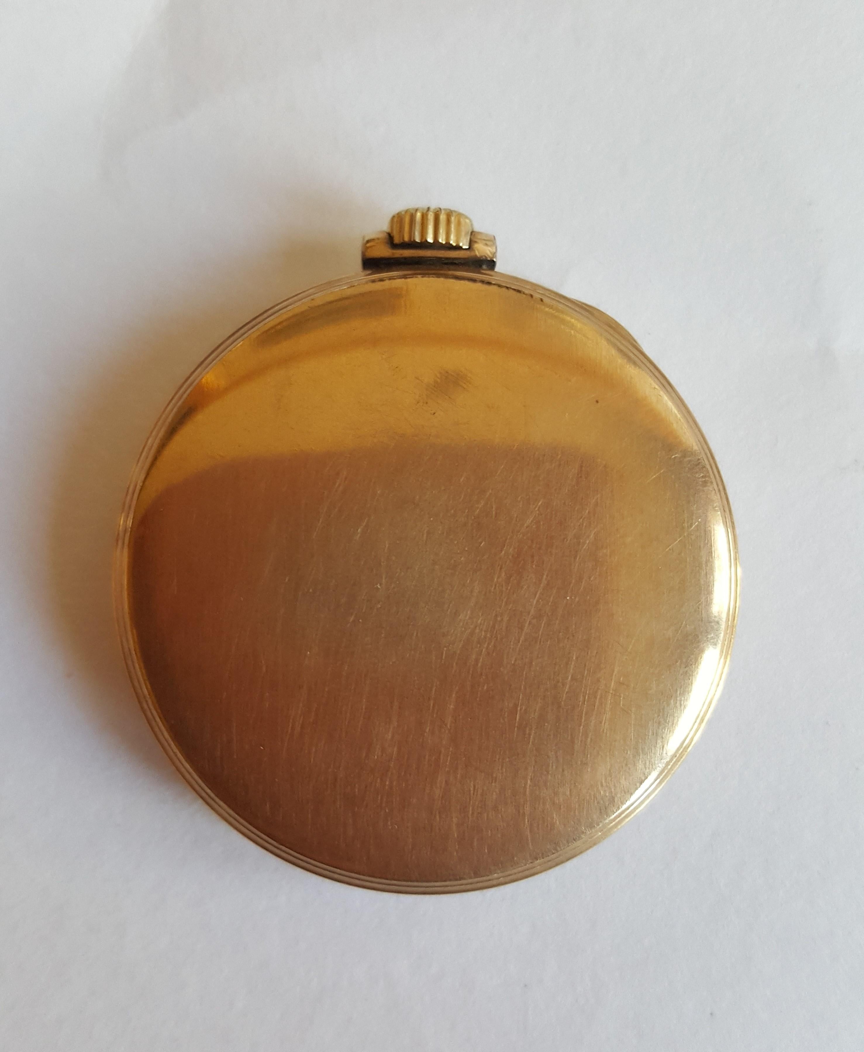 1940 Vintage Waltham Premier Pocket Watch, Working, 17 Jewels, Size 12S, 10k Gold Plate, Champagne Face, Excellent Condition, #30589855, champagne face, gold numerals, seconds dial, 43mm diameter of case. 

The Waltham Watch Company, also known as