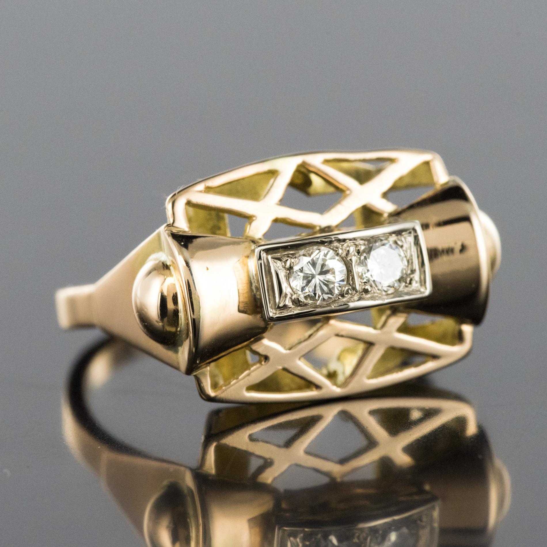 1940s 0.20 Carat Diamond 18 Karat Yellow Gold Retro Ring For Sale 6