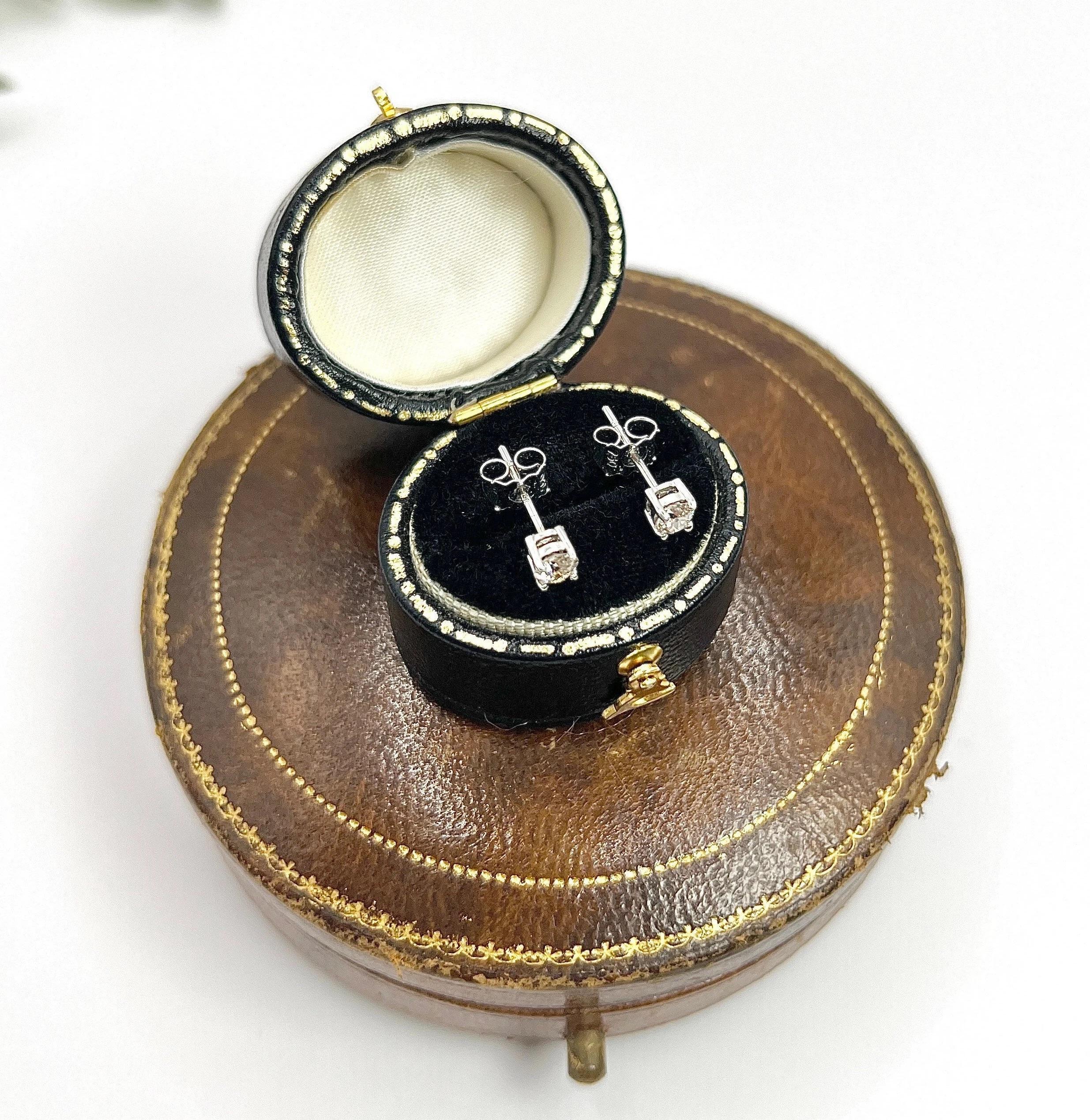 1940s 0.35 Carat Total Brilliant Cut Diamonds Set In New 18ct W Stud Ear Mounts In Good Condition For Sale In Brighton, GB