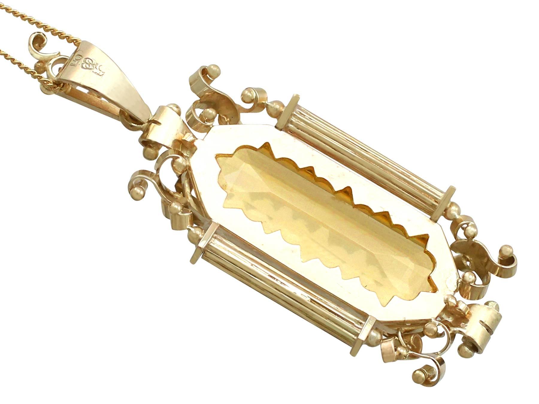 Women's 1940s 10.98 Carat Citrine and Yellow Gold Pendant