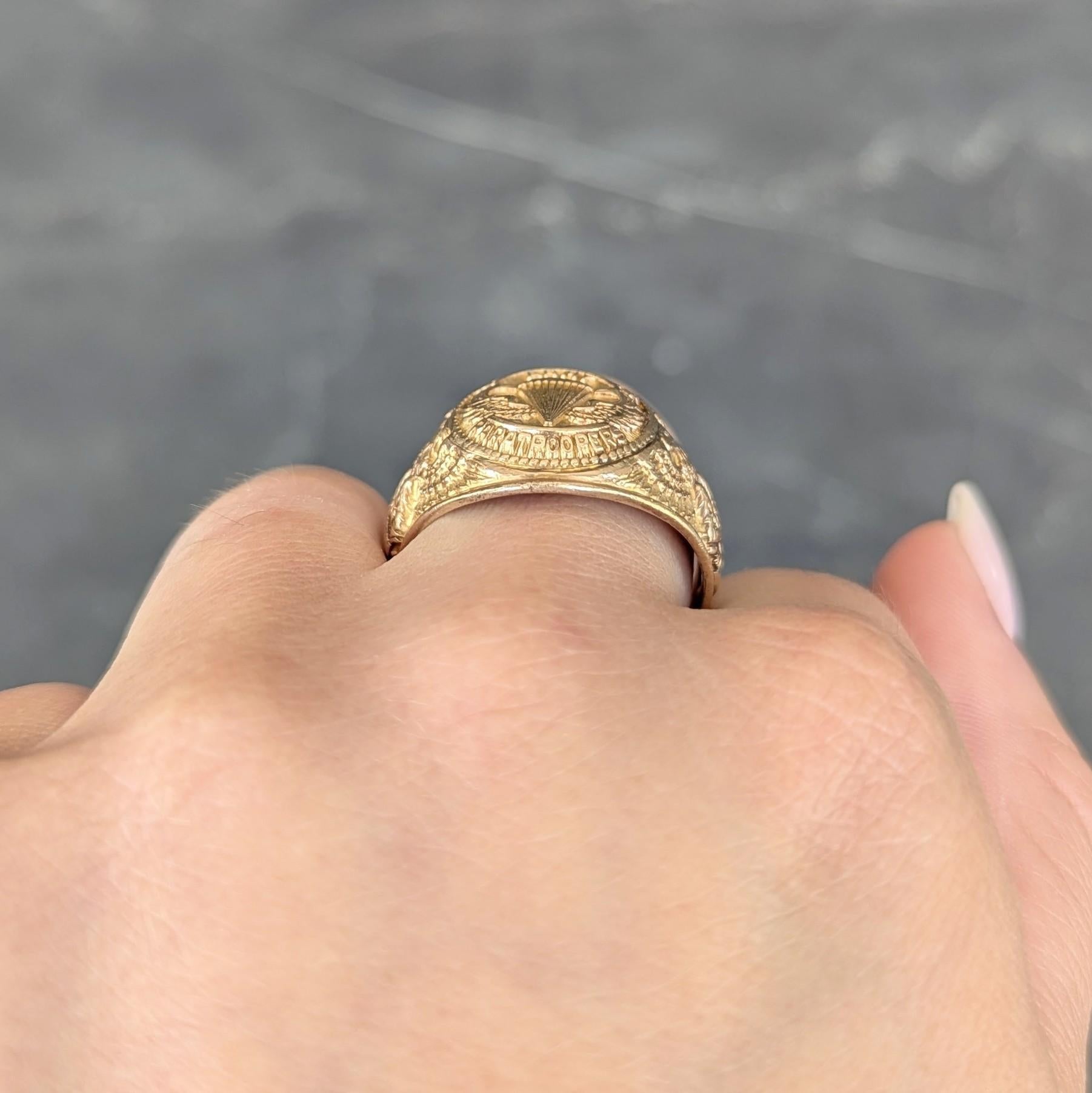Anello con sigillo da uomo in oro 10 carati del 1940, risalente alla seconda guerra mondiale, per paracadutisti dell'U.S. Army in vendita 4