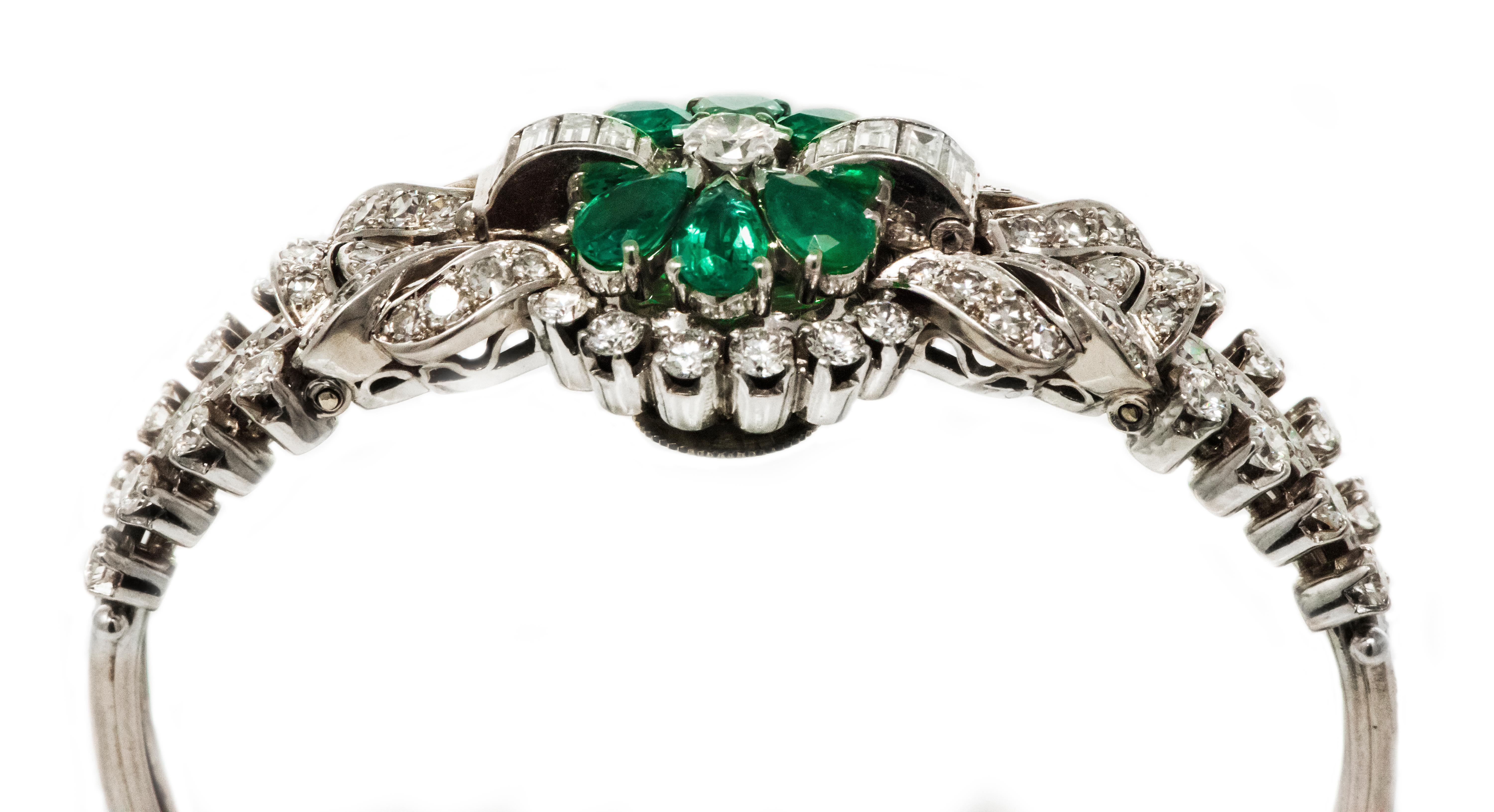 1940s 13 Carat Gubelin Platinum Emerald Diamond Flower Concealed Bracelet Watch 5