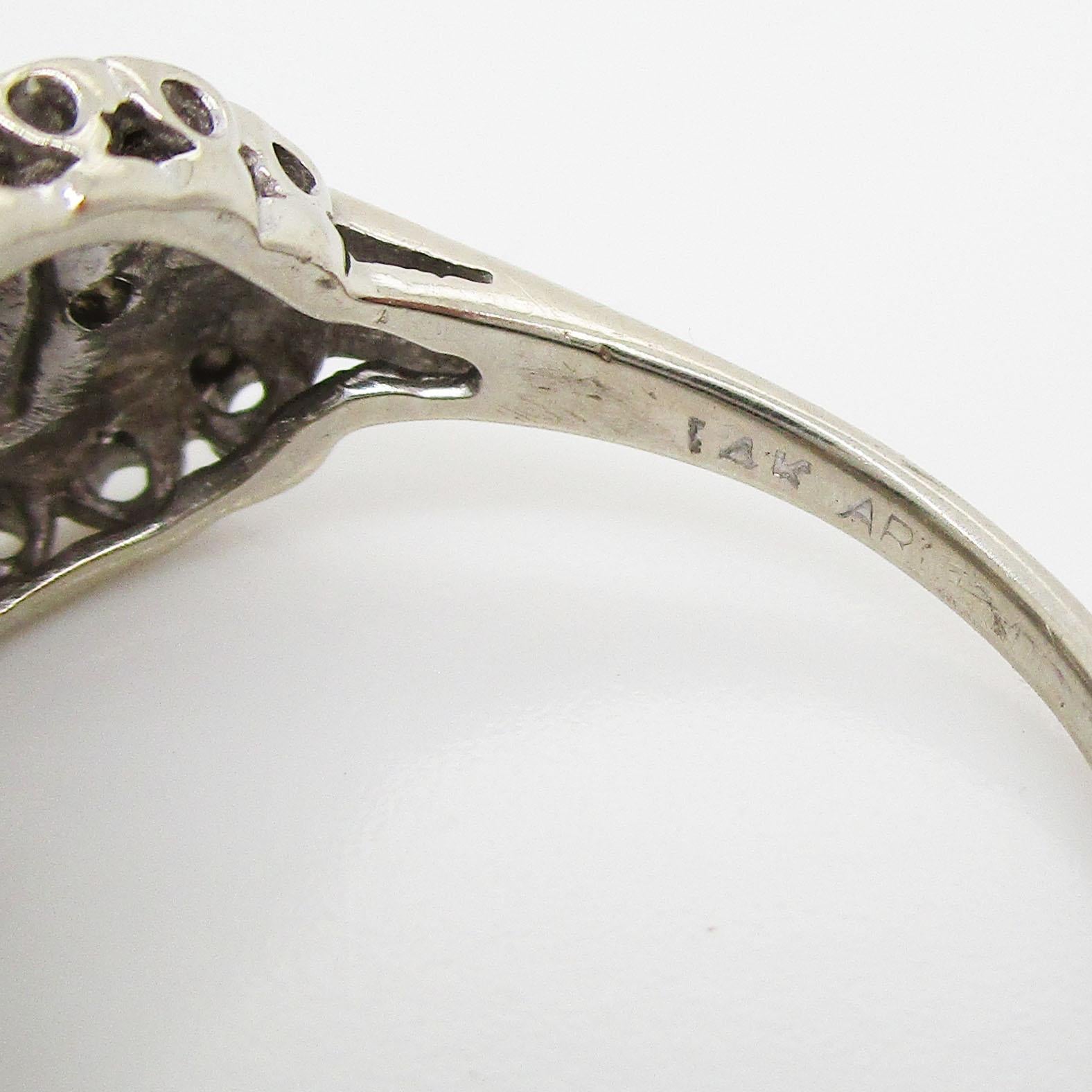 Women's or Men's 1940s 14 Karat White Gold Diamond Ring