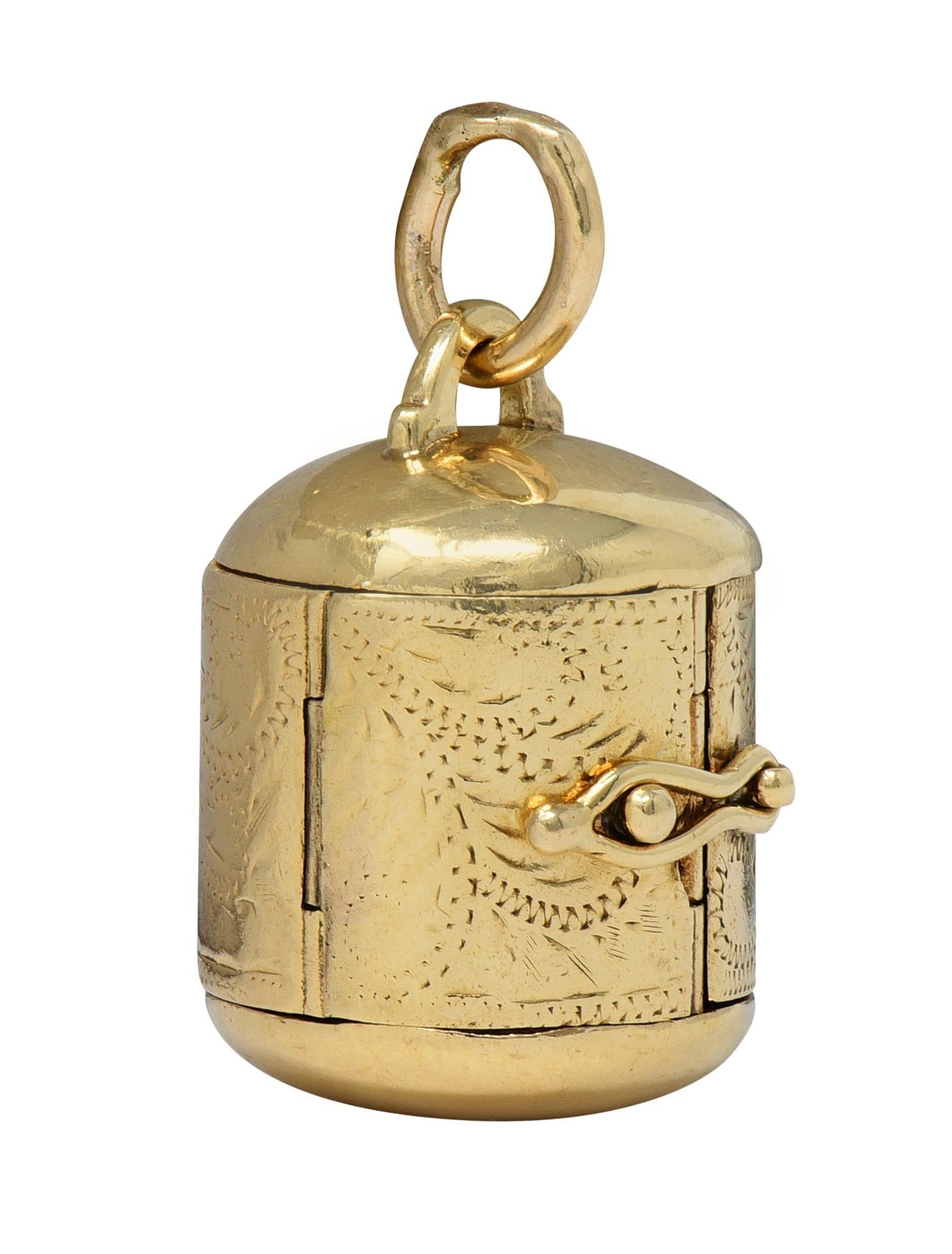 1940's 14 Karat Yellow Gold Vintage Folding Locket Album Charm For Sale 1
