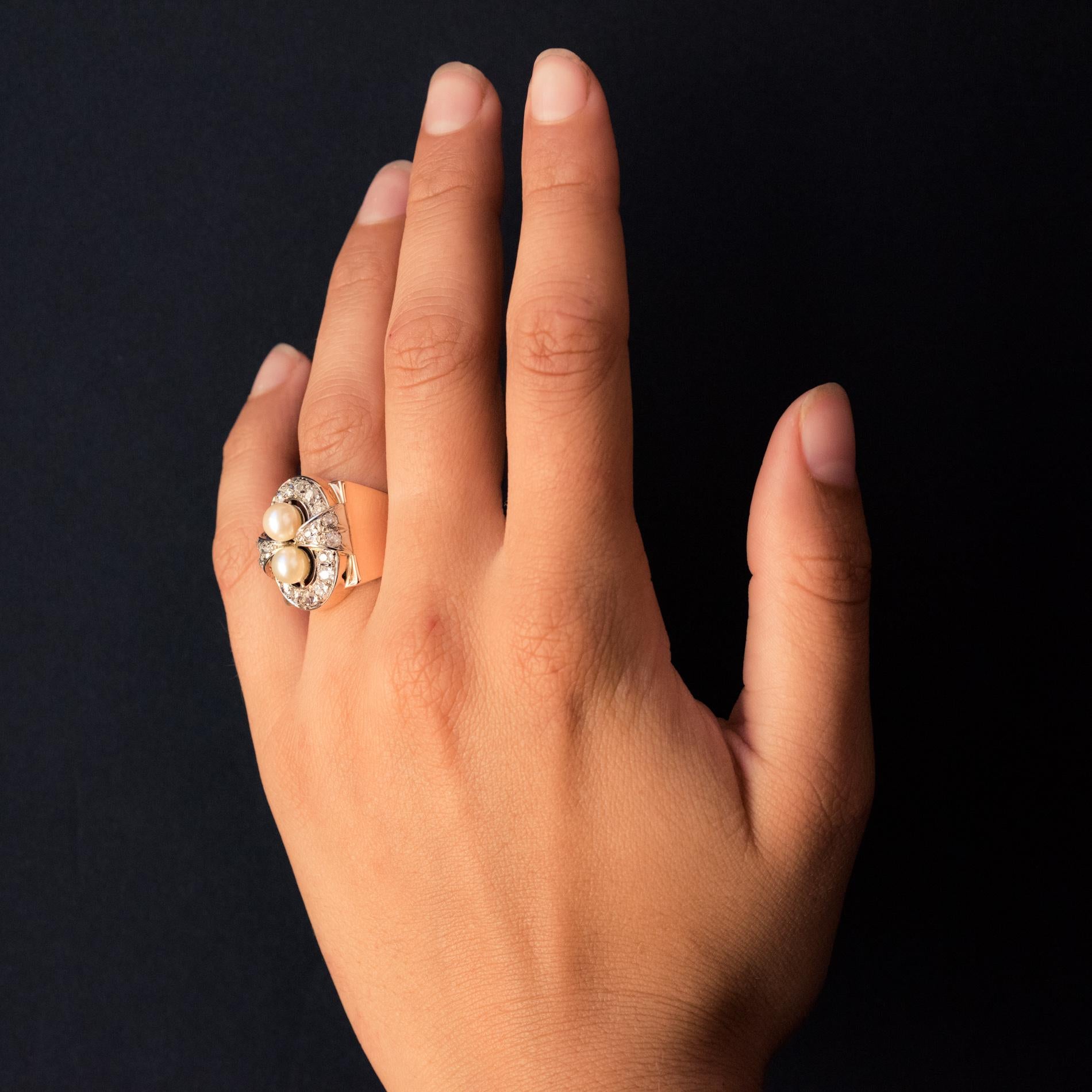 1940s 1, 40 Carat Diamonds Cultured Pearls 18 Karat Rose Gold Ring For Sale 4