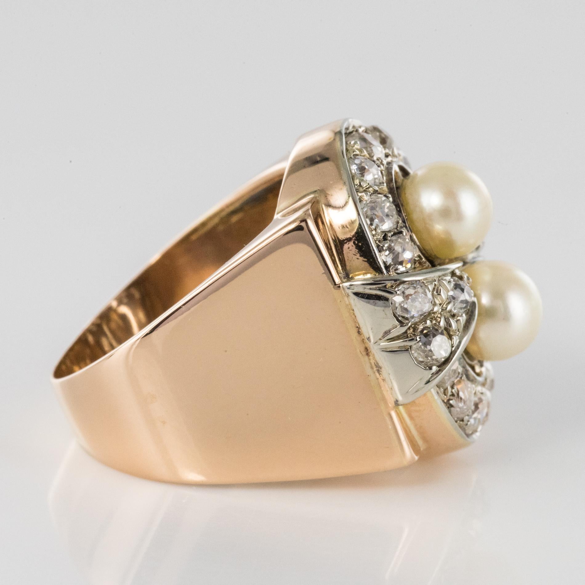 1940s 1, 40 Carat Diamonds Cultured Pearls 18 Karat Rose Gold Ring For Sale 5