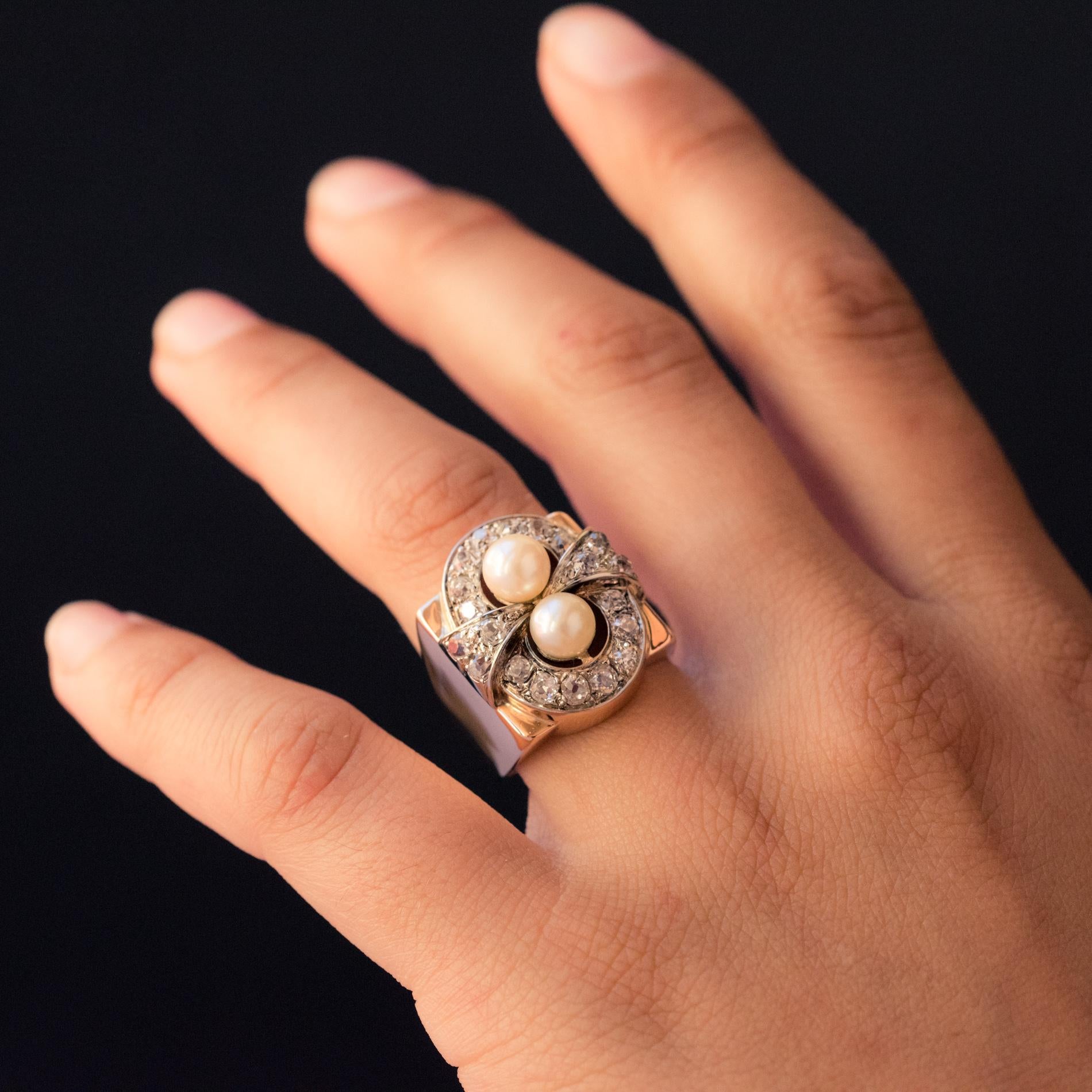1940s 1, 40 Carat Diamonds Cultured Pearls 18 Karat Rose Gold Ring For Sale 6