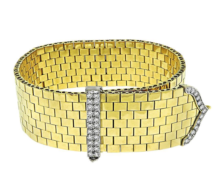Round Cut 1940s 1.40ct Diamond Yellow and White Gold Bracelet