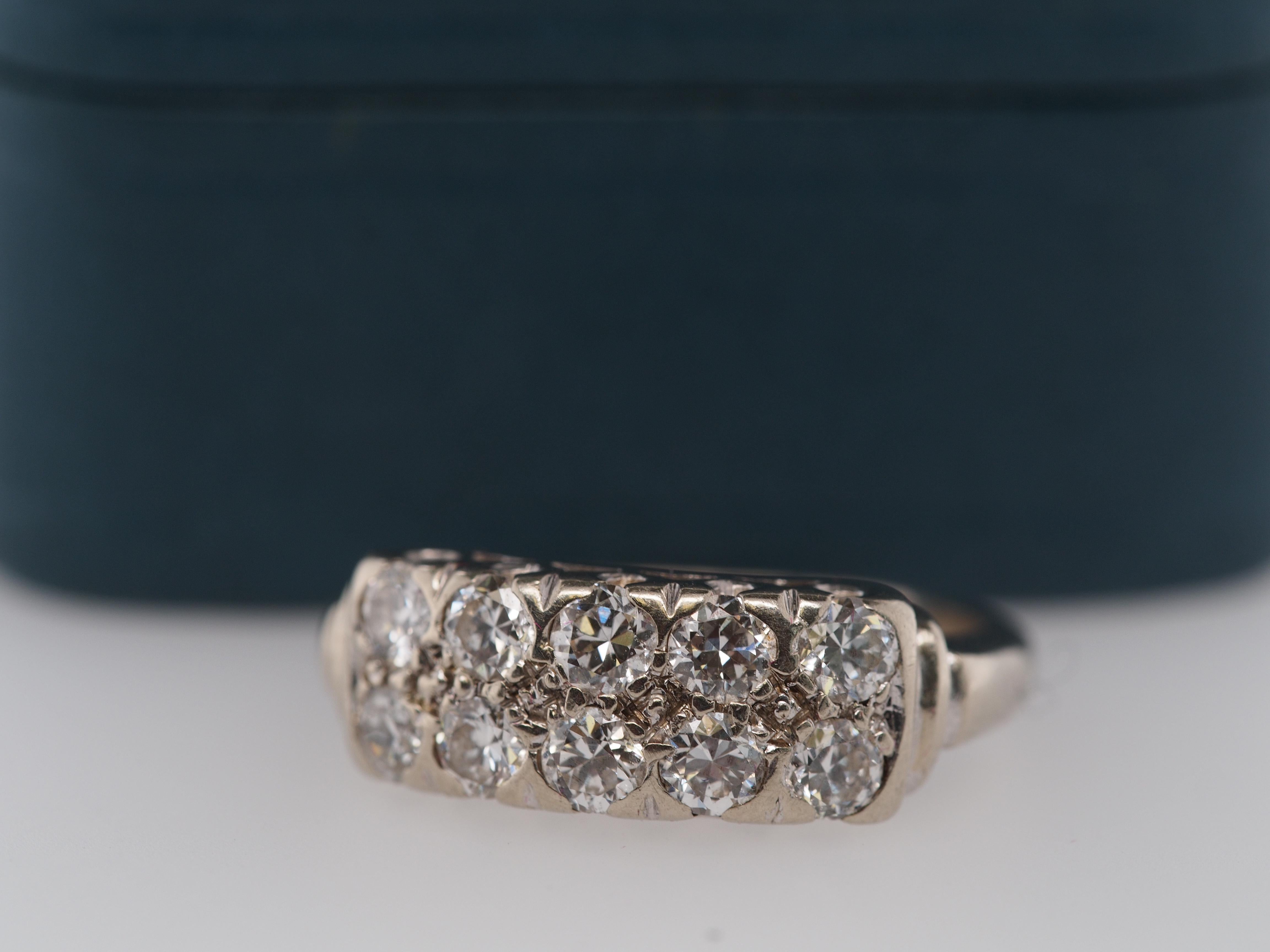 1940er Jahre 14 Karat Weißgold Ehering mit zwei Reihen Diamanten 3