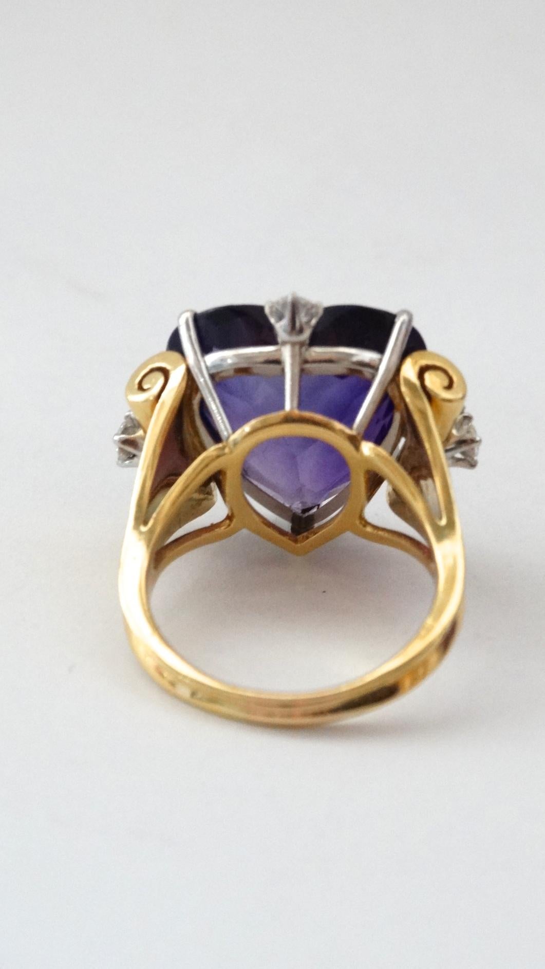 amethyst heart ring yellow gold