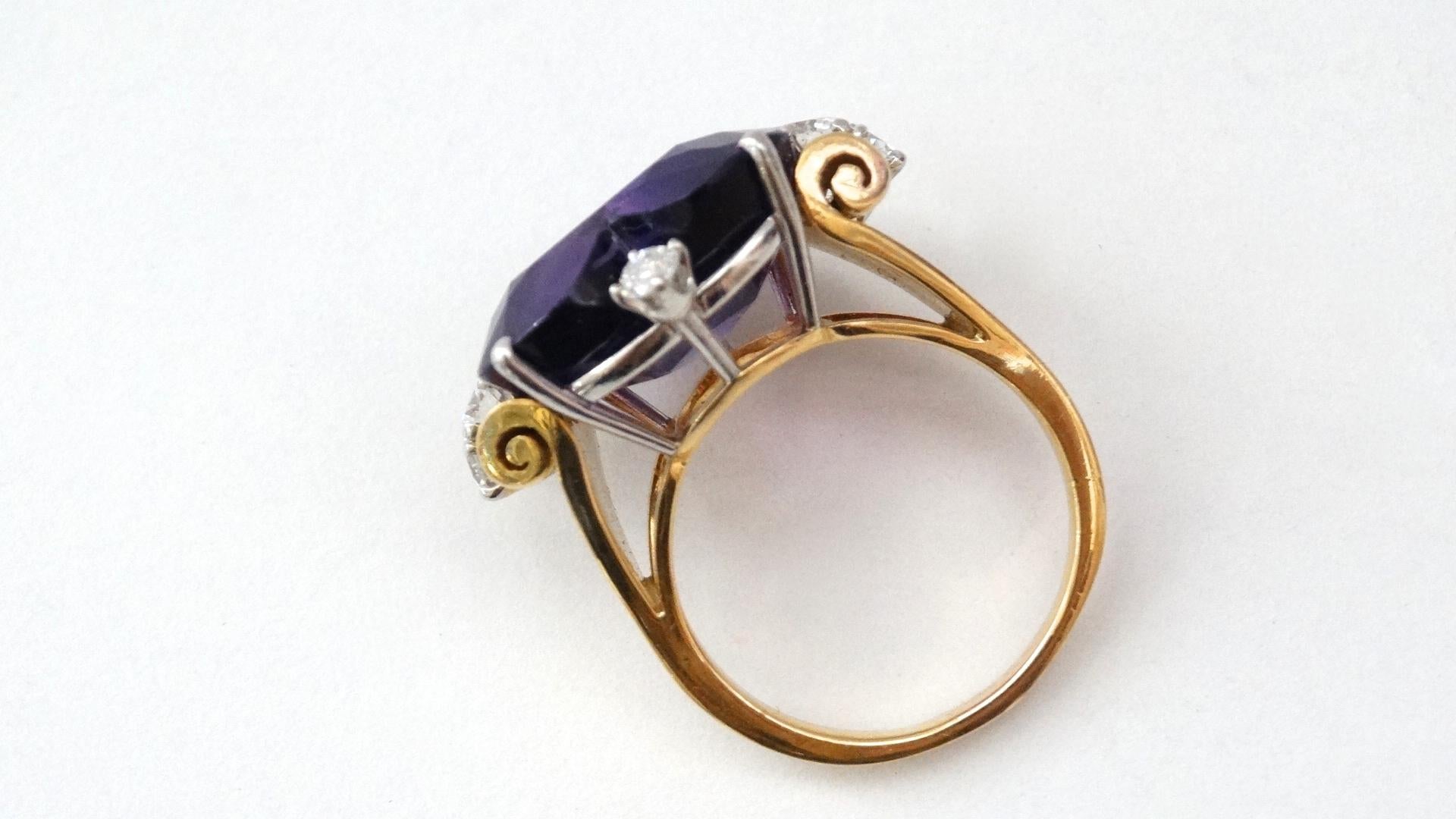 14K Yellow Gold 1940s Amethyst Heart Ring  In Good Condition In Scottsdale, AZ