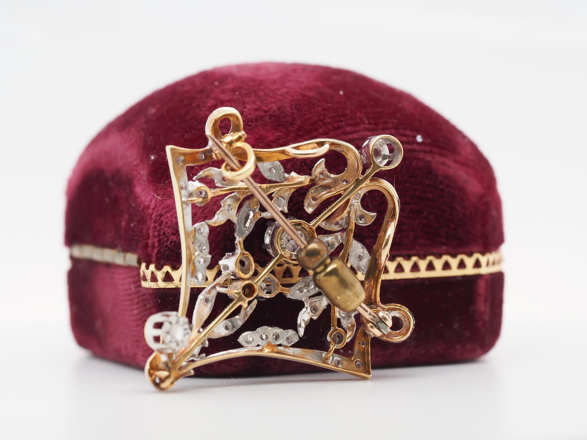1940s 14K Yellow Gold and White Gold Old European Diamond Pendant and Brooch In Good Condition For Sale In Hicksville, NY
