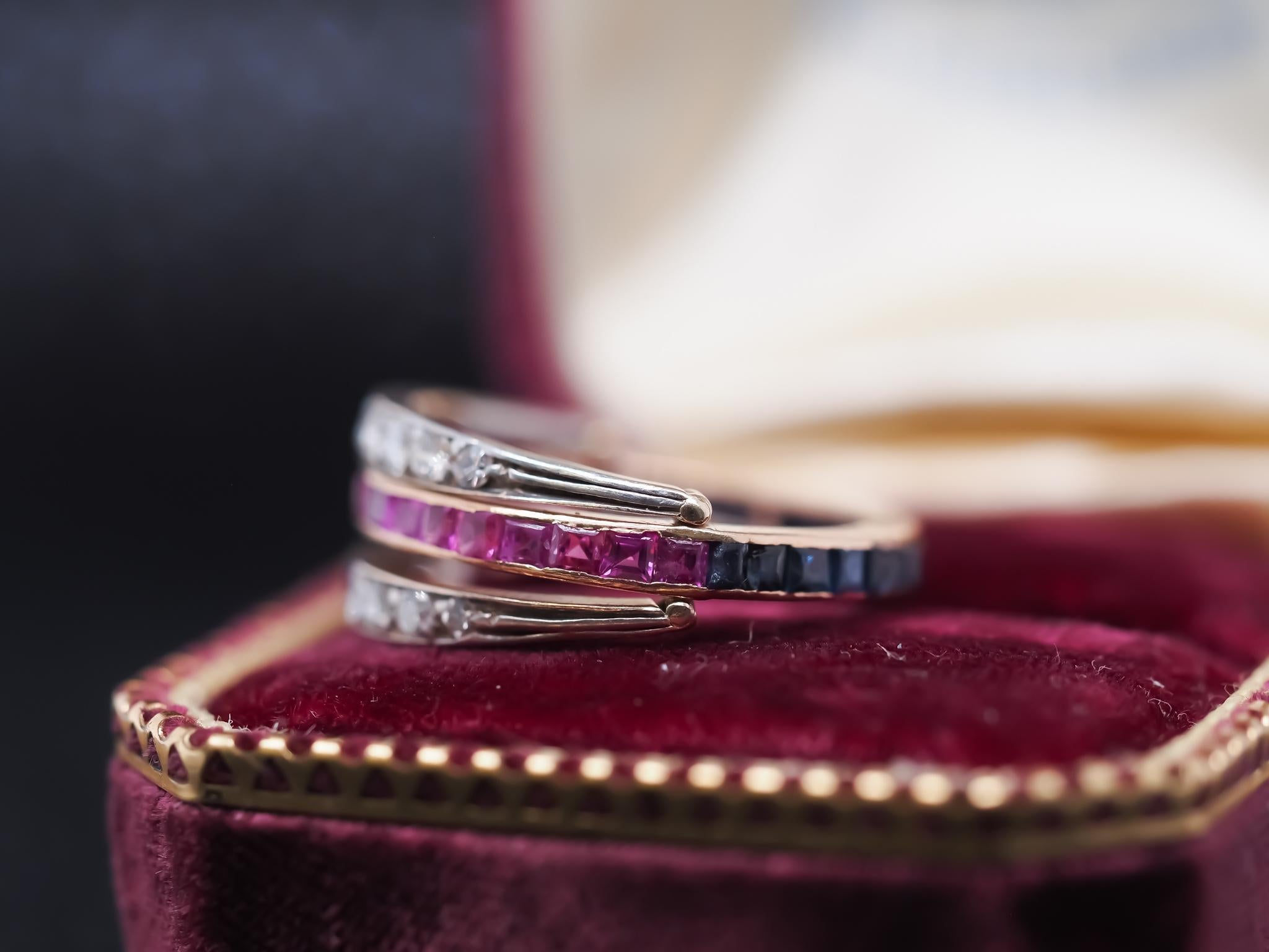 1940s 14K Yellow Gold Ruby, Sapphire and Diamond Flip Ring For Sale 3