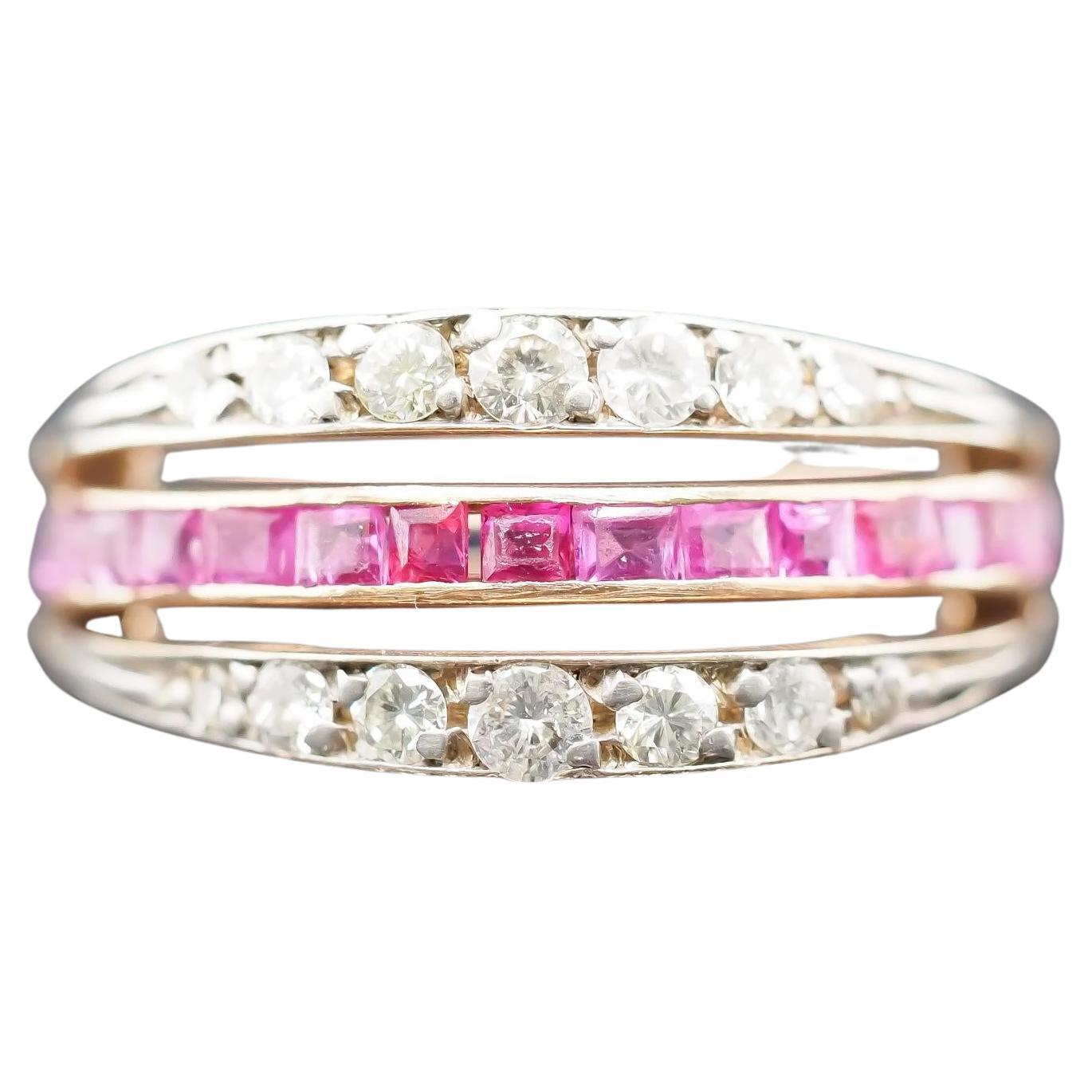 1940s 14K Yellow Gold Ruby, Sapphire and Diamond Flip Ring For Sale