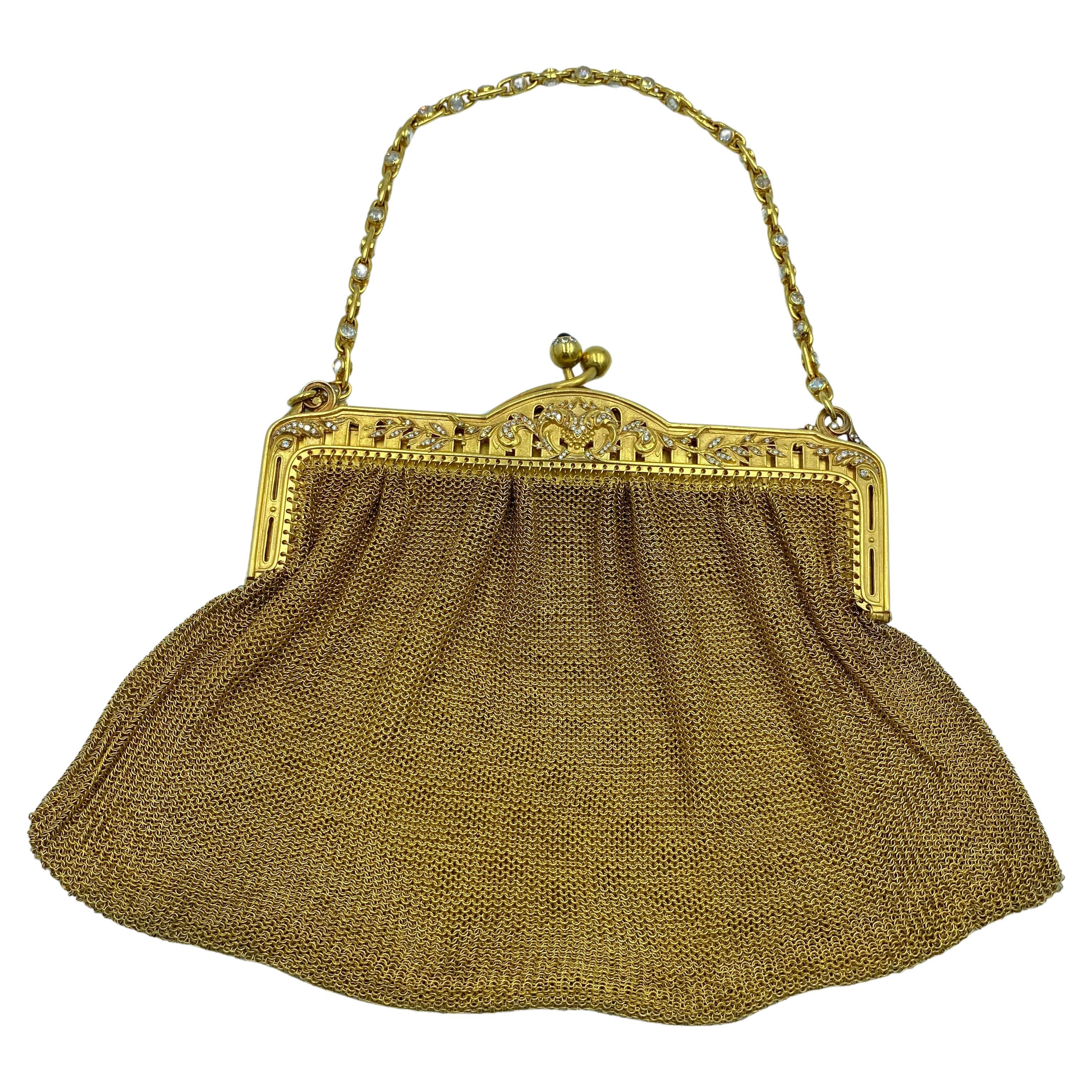 Bolso de noche de oro de 18 quilates de los años 40 adornado con diamantes y zafiros