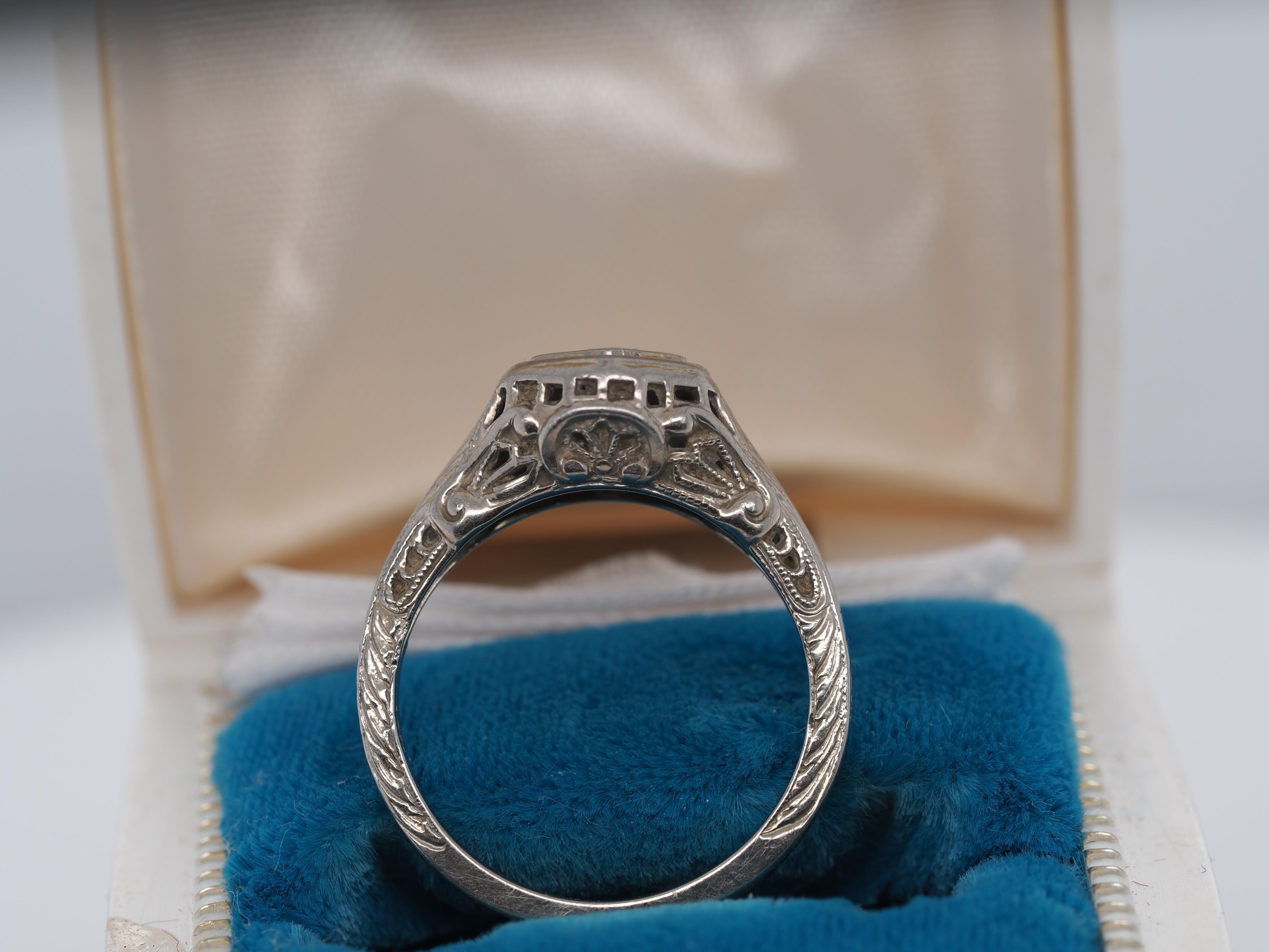 Art Deco 1940s 18k White Gold Old European Cut Diamond Engagement Ring For Sale