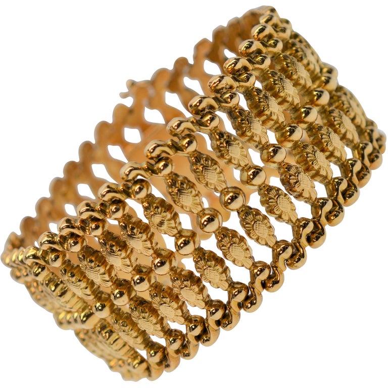 Yellow Gold Flexible Retro Style Bracelet For Sale at 1stDibs