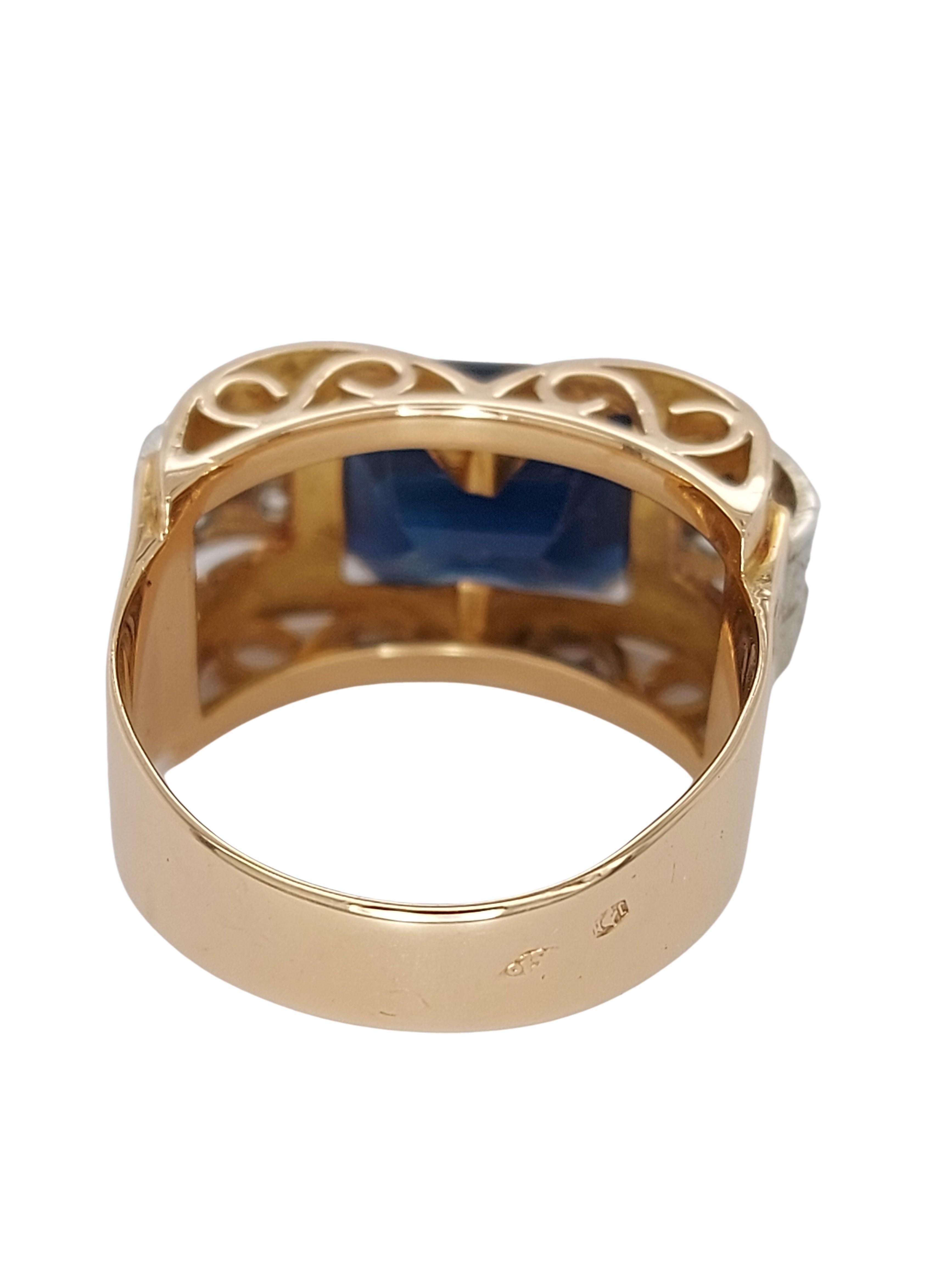 1940's 18kt Yellow Gold & Platinum Ring with Ca 3.50 Ct Sapphire & Diamonds For Sale 1