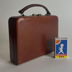 1940s–1950s Miniature Leather Travel Case / Vanity Case