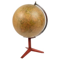 1940s-1950s Vintage Italian Terrestrial Globe with Metal Base by Paravia Turin