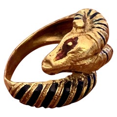 1940s-1960s Vintage Enamel Ram 18 Karat Yellow Gold Ring